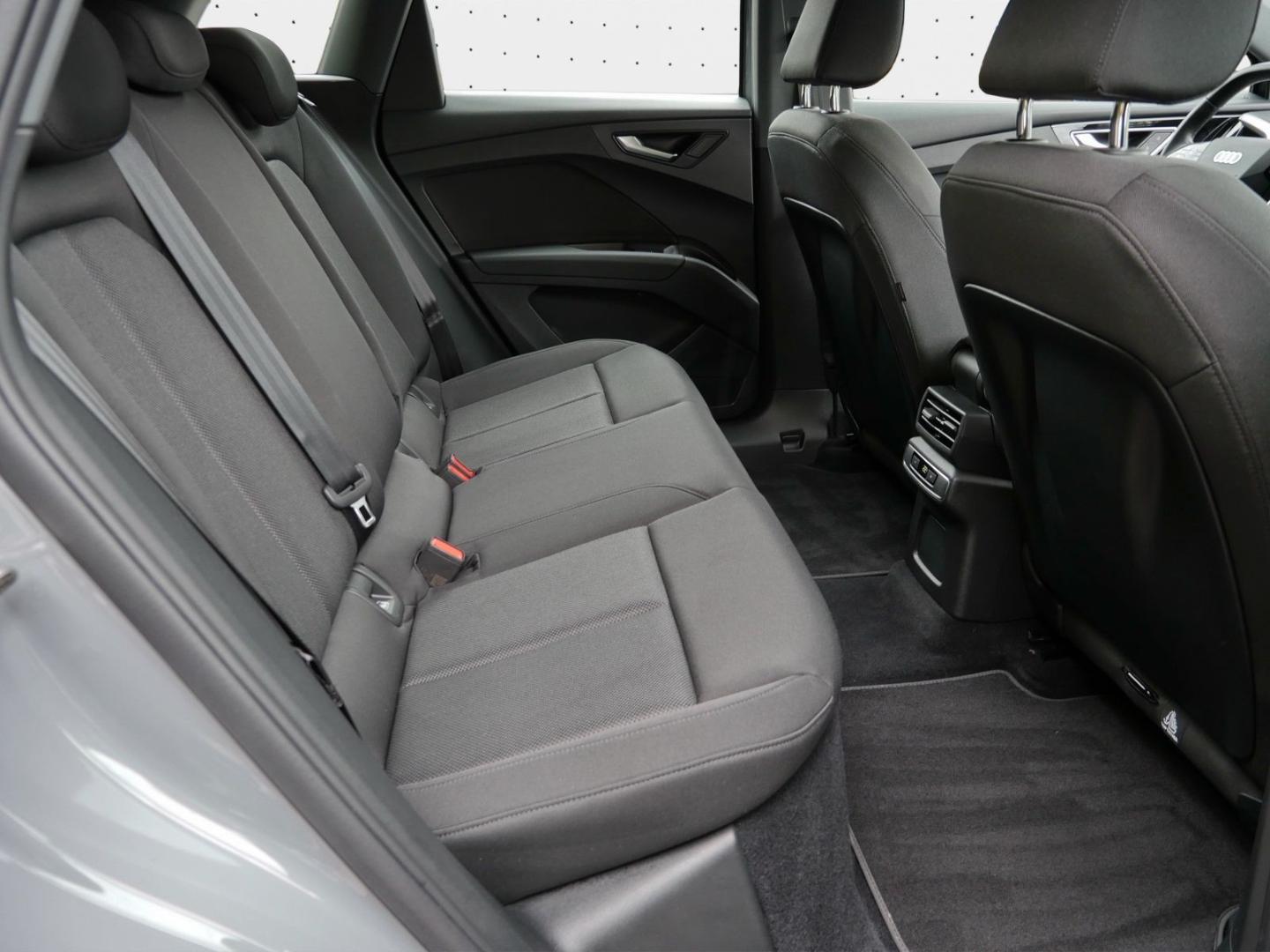 Image about Audi Q4 e-tron 40 e-tron