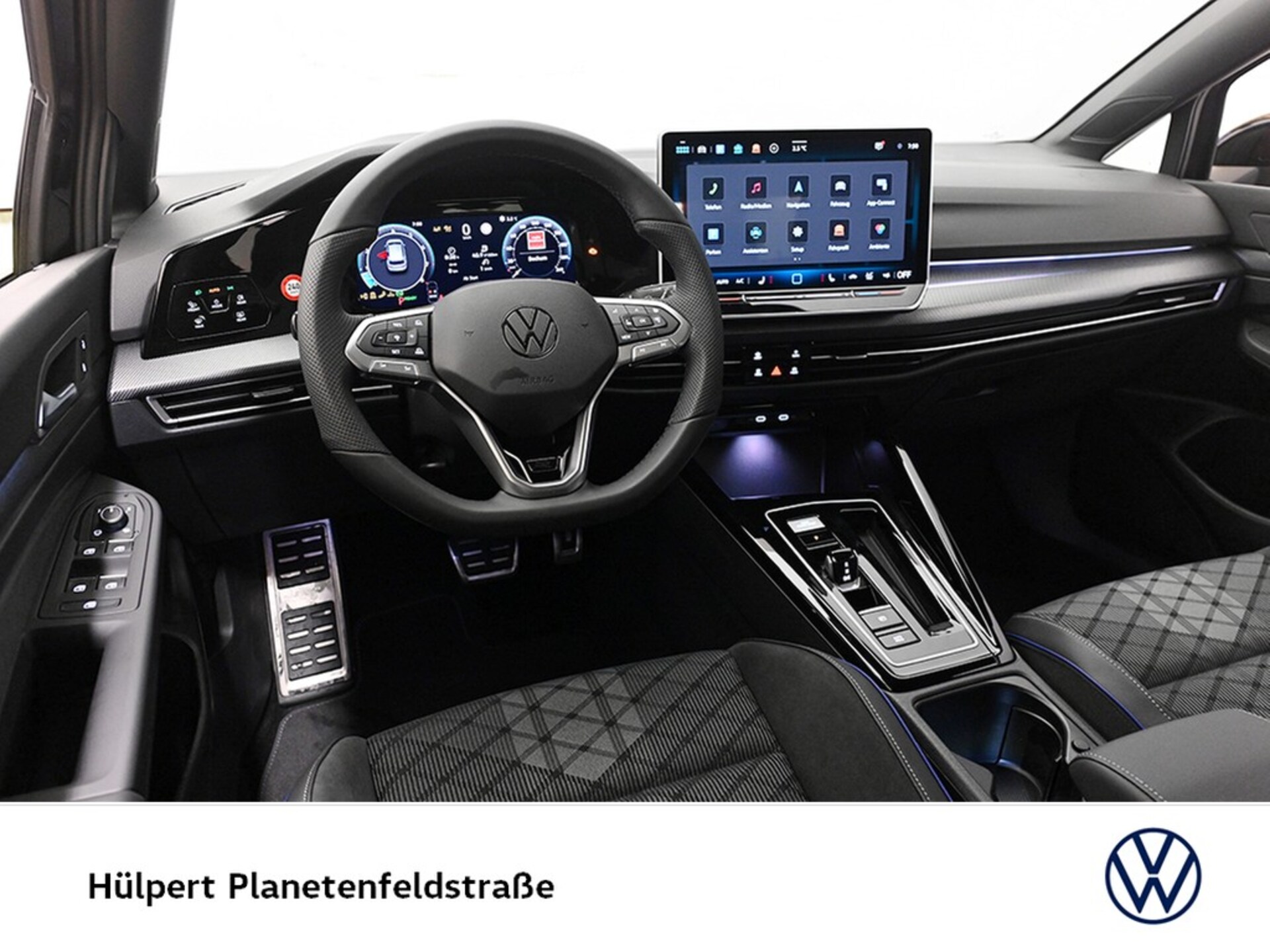 Volkswagen Golf R-Line