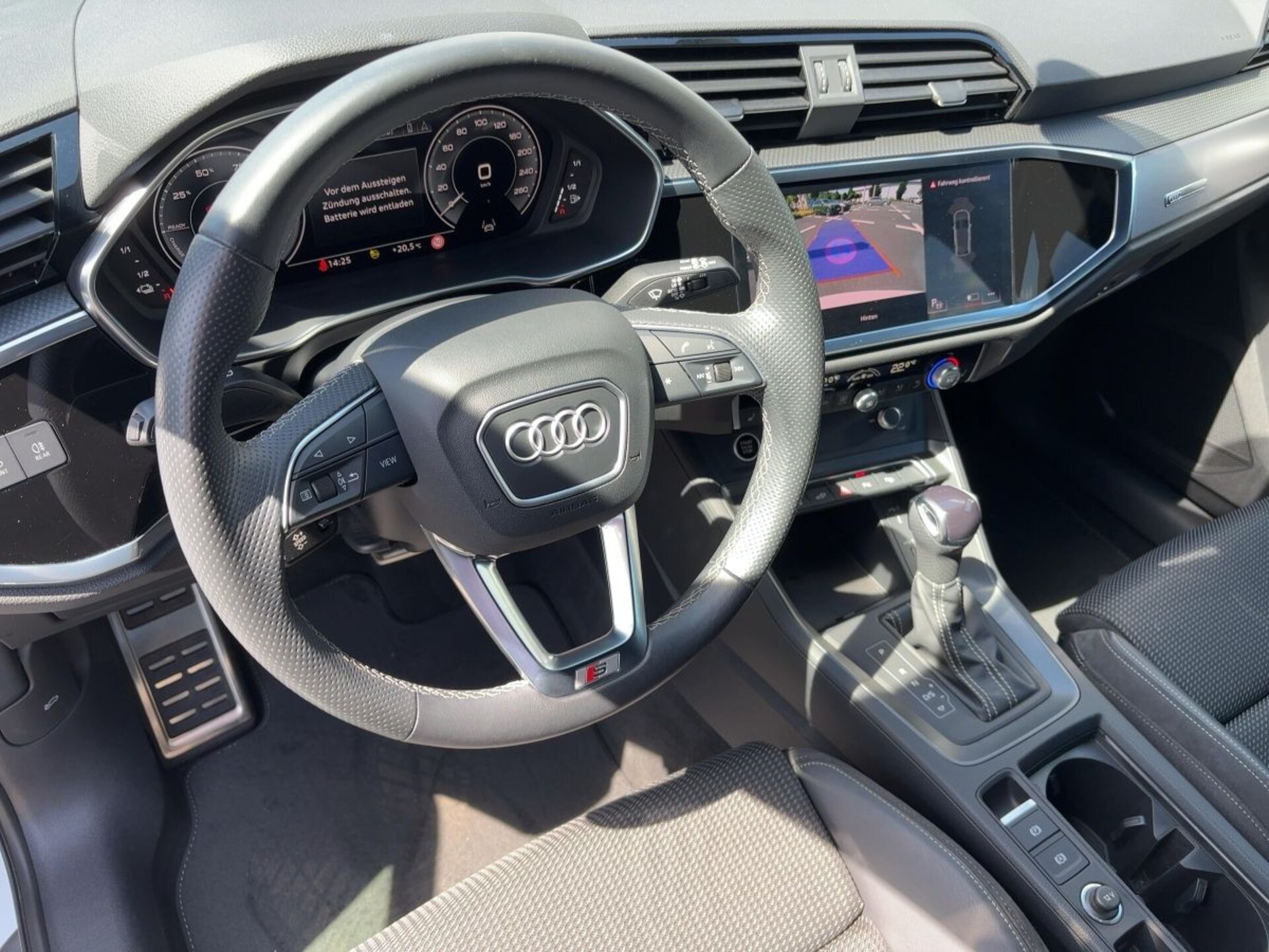 Audi Q3 TFSI e S line