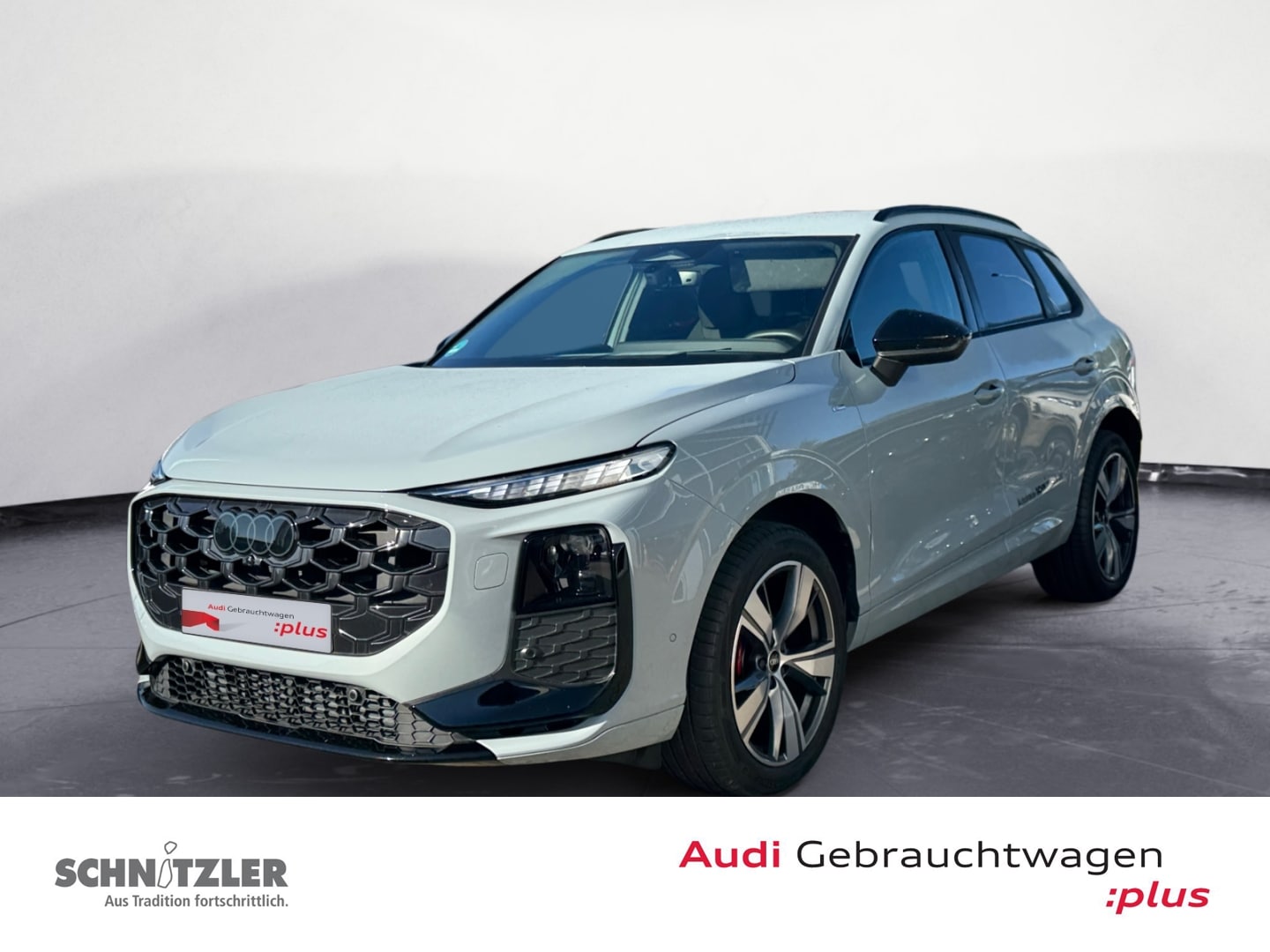 Bild über Audi Q3 SUV TFSI 110 kW S tronic - für weitere Informationen kontaktieren Sie den Audi Partner