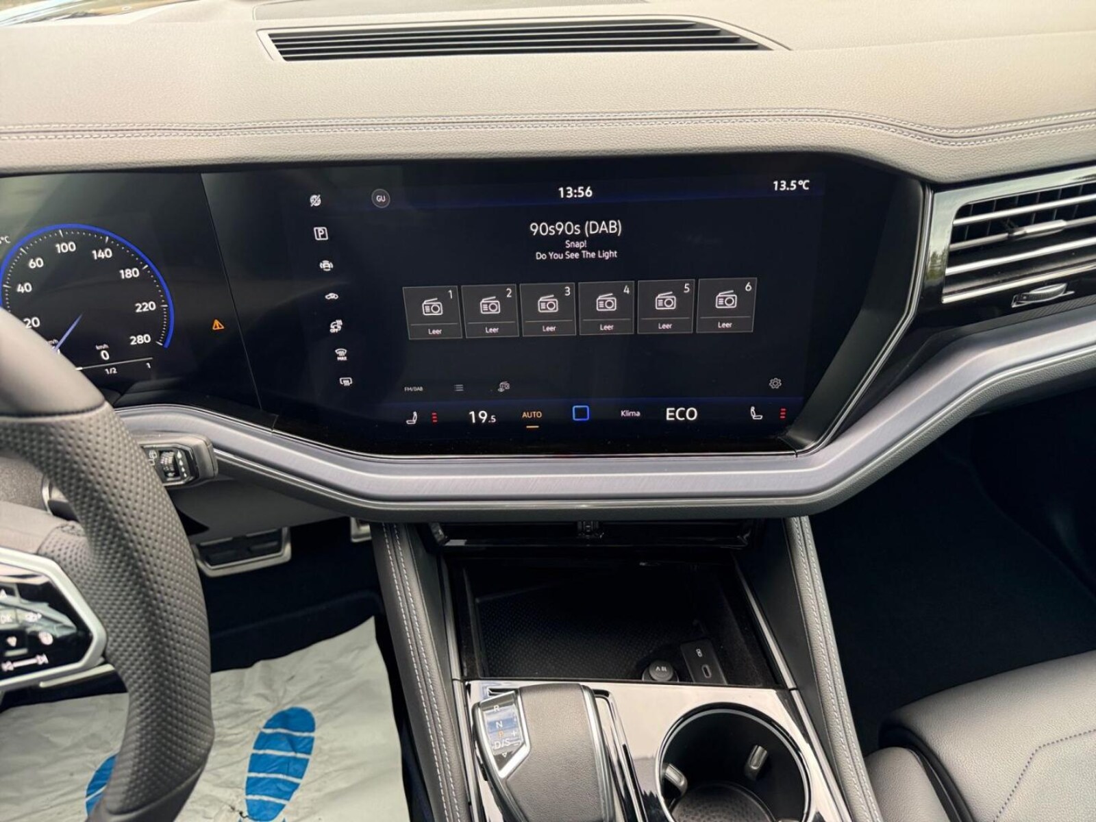 Volkswagen Touareg – Bild 9
