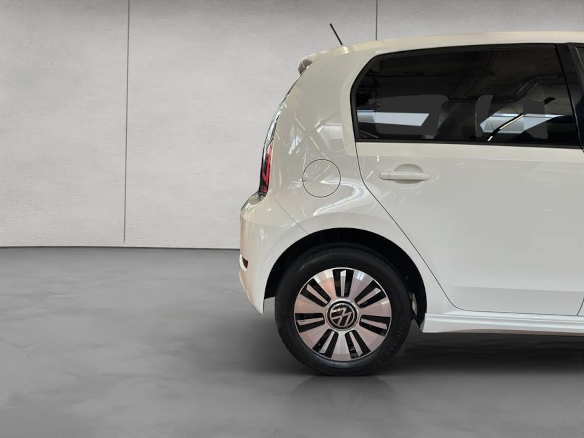 Volkswagen e-up! Style "Plus"