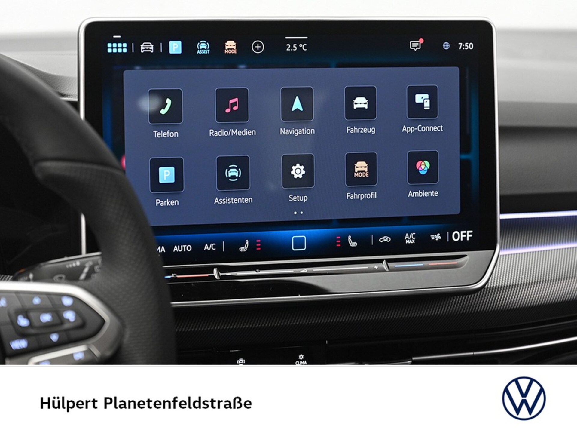 Volkswagen Golf R-Line