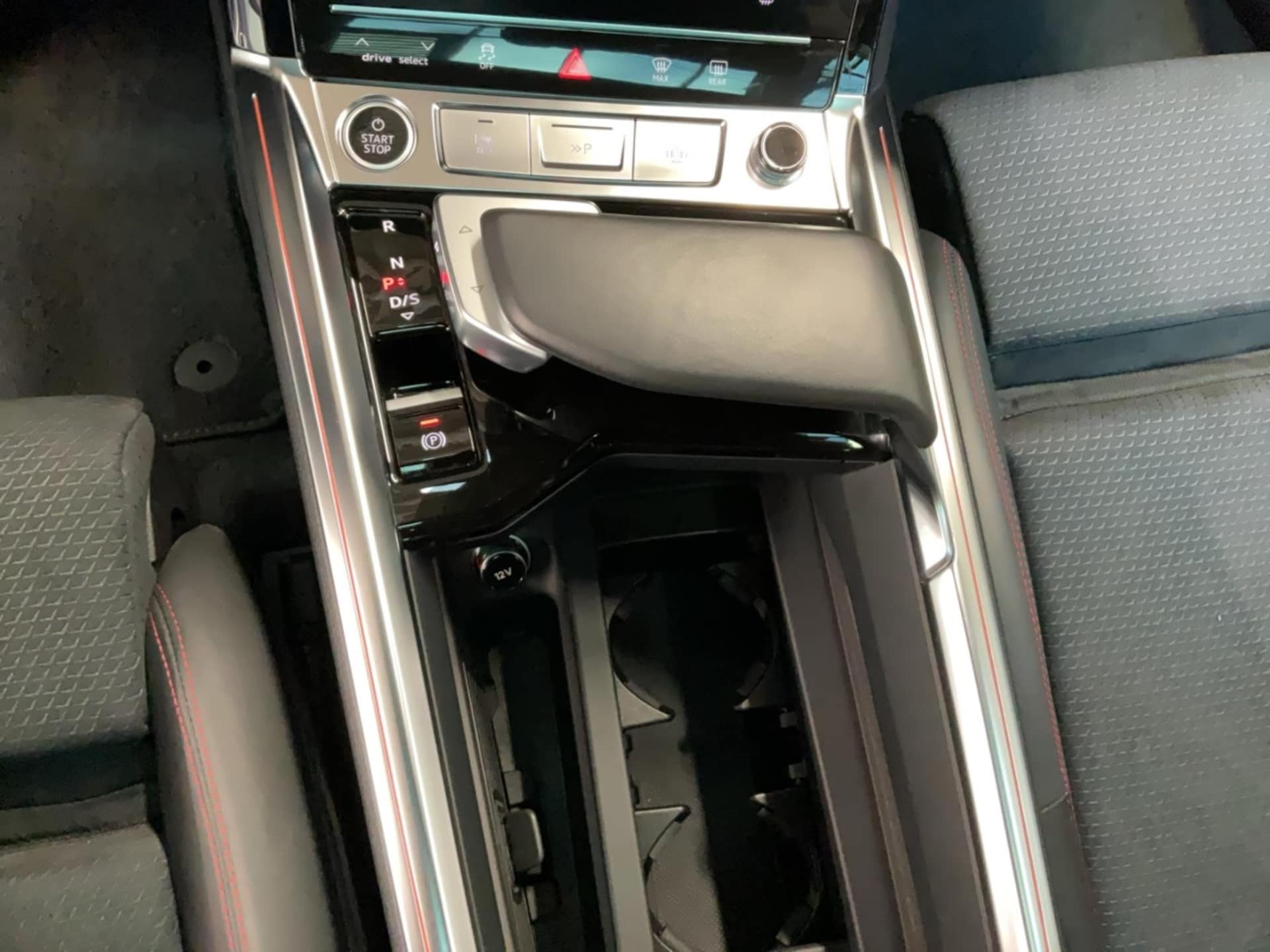 Audi Q8 e-tron S line