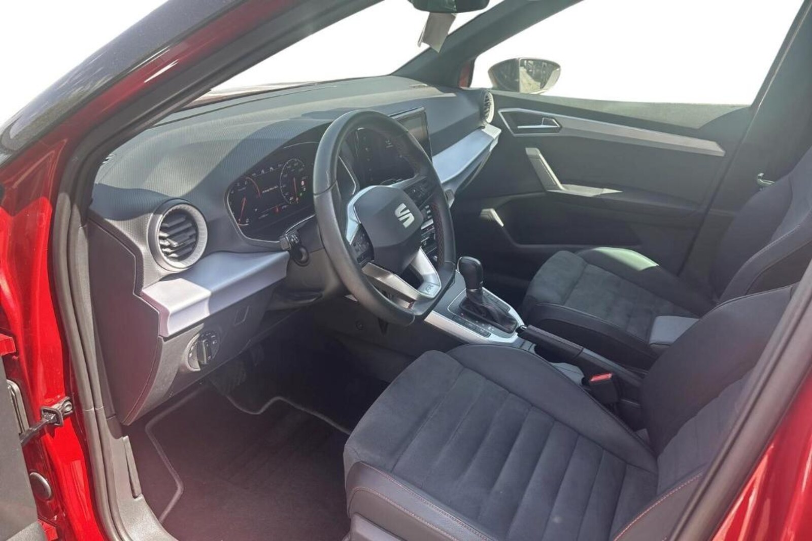 SEAT Arona – Bild 9