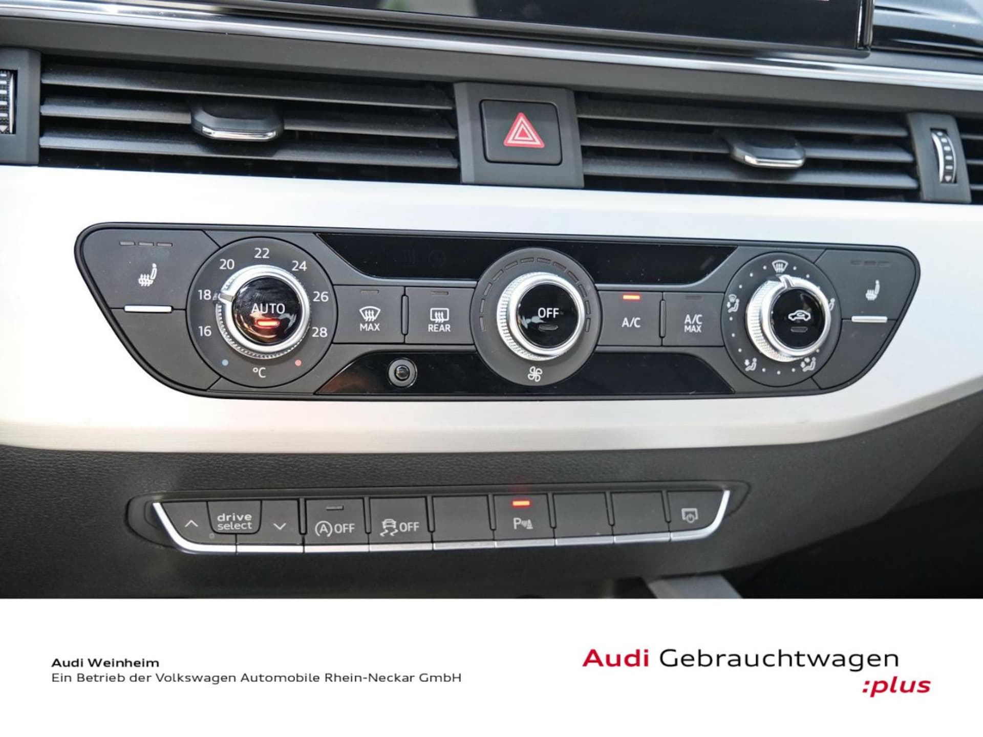 Audi A4 Avant S line