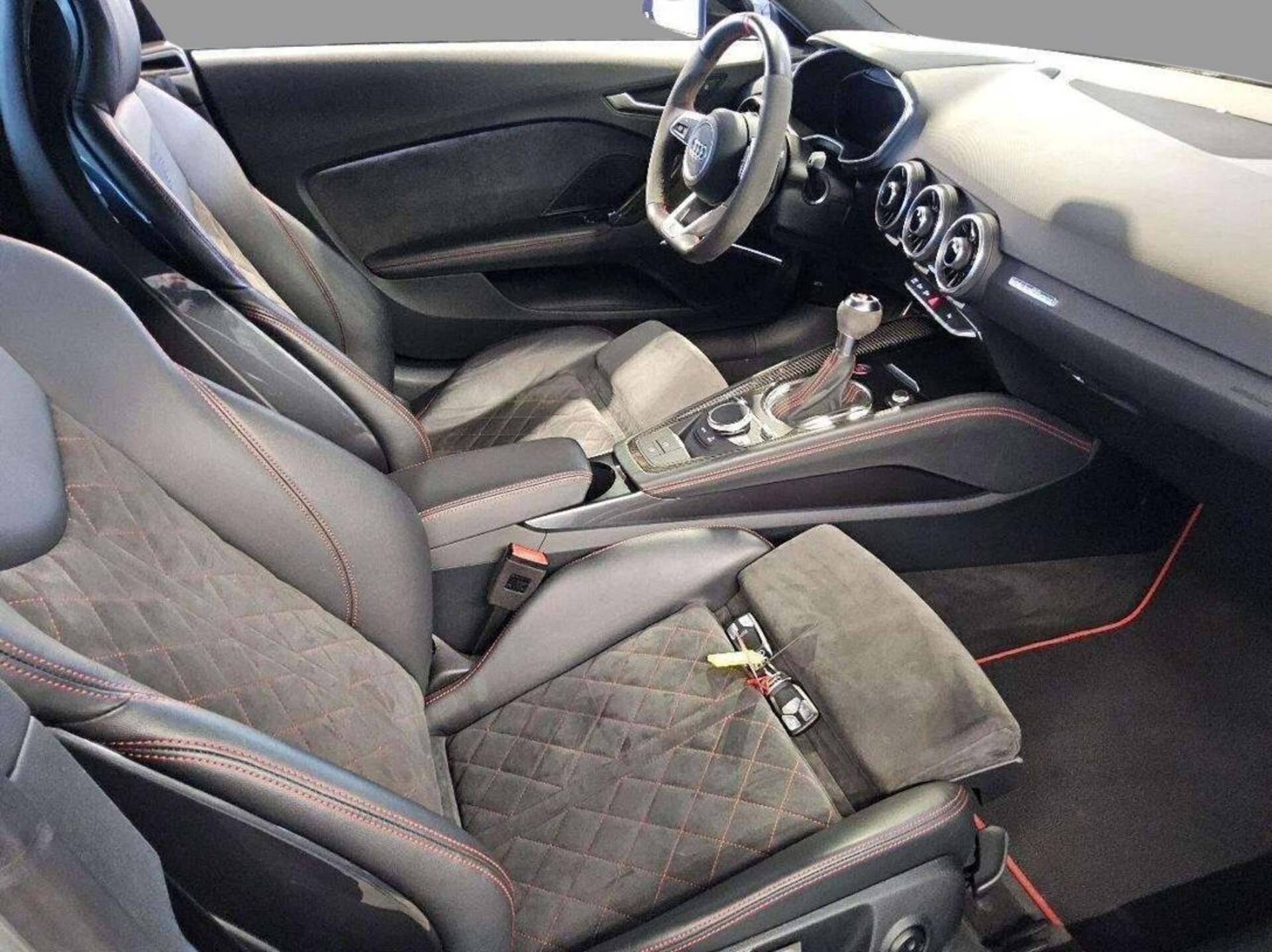 Audi TT Coupé