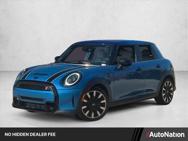 2024 MINI Hardtop 4 Door
