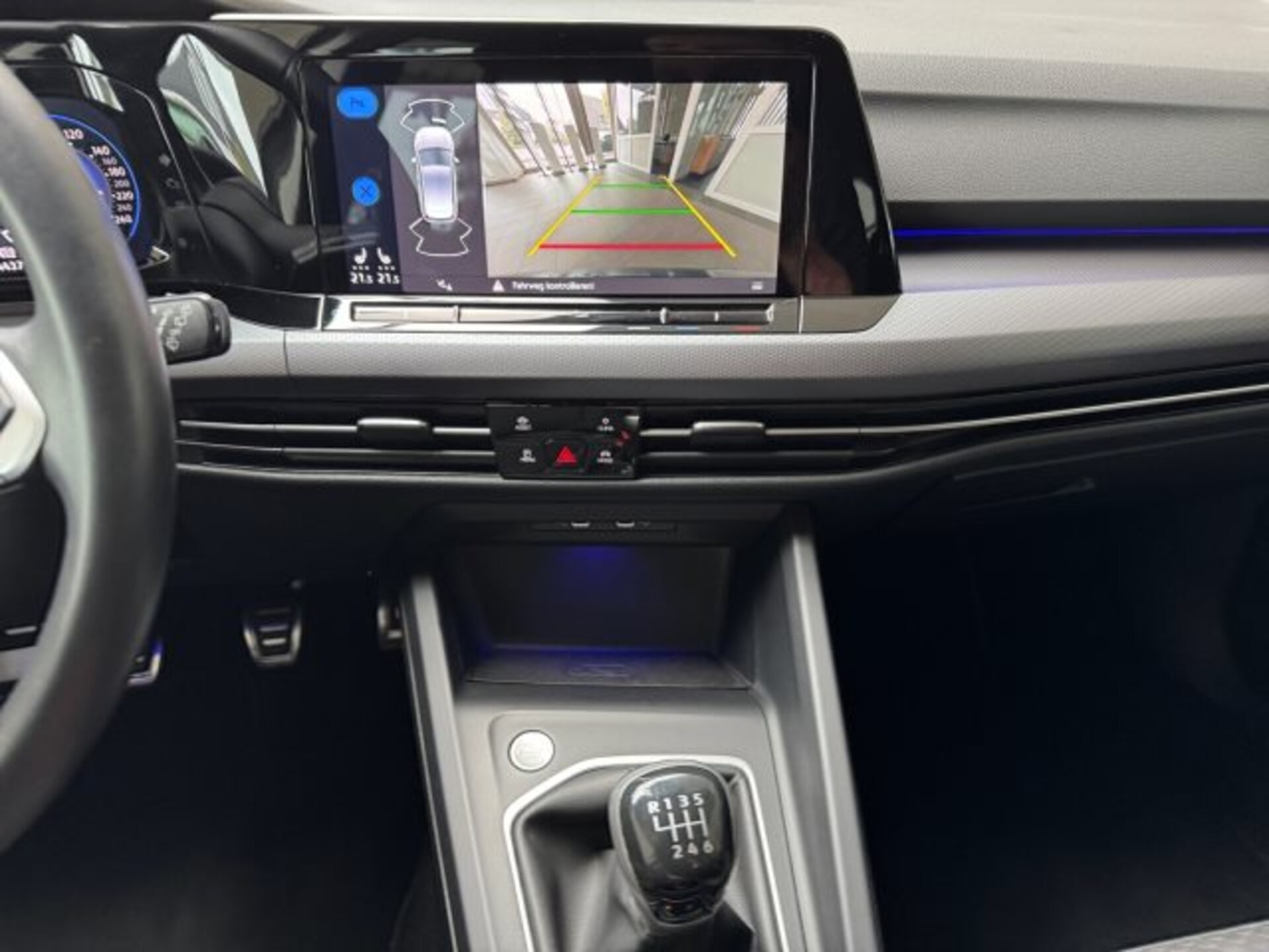 Volkswagen Golf Active