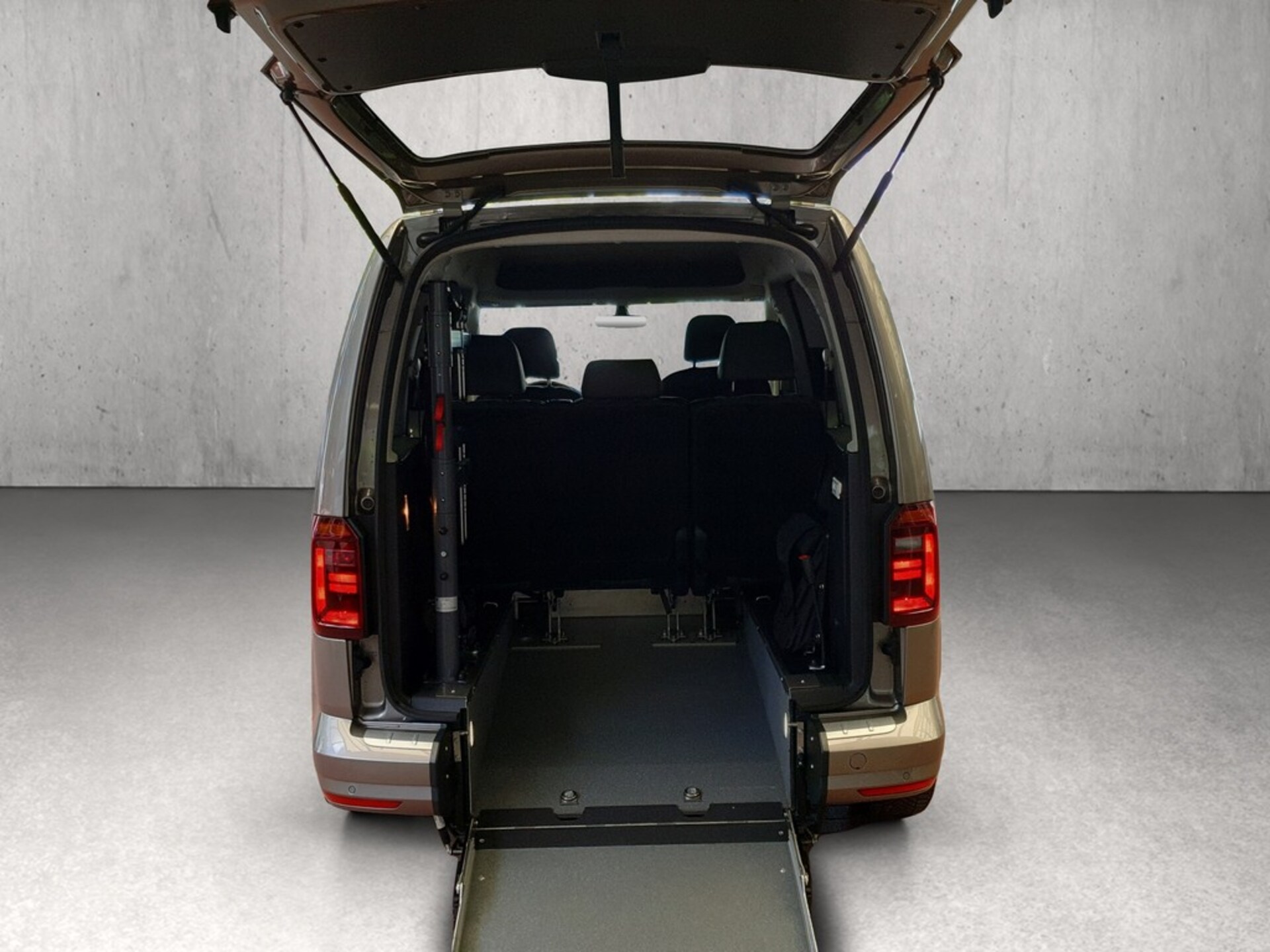 Volkswagen Caddy Highline