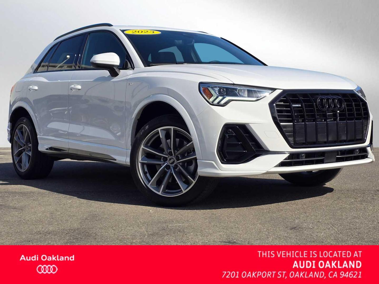2023 Audi Q3 45 TFSI S Line Premium quattro's photo