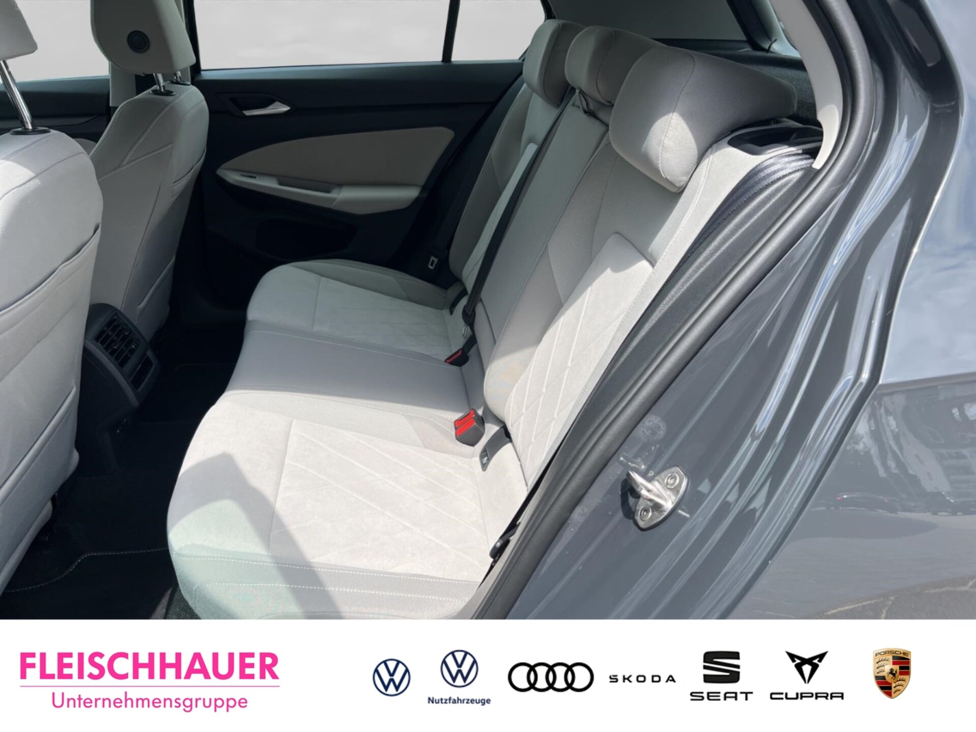 Volkswagen Golf Style