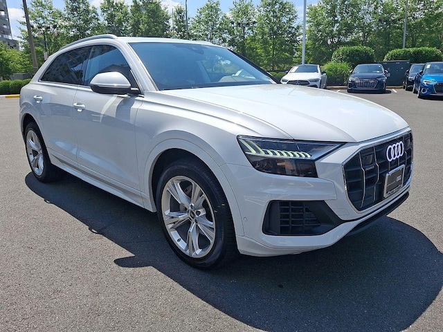2023 Audi Q8