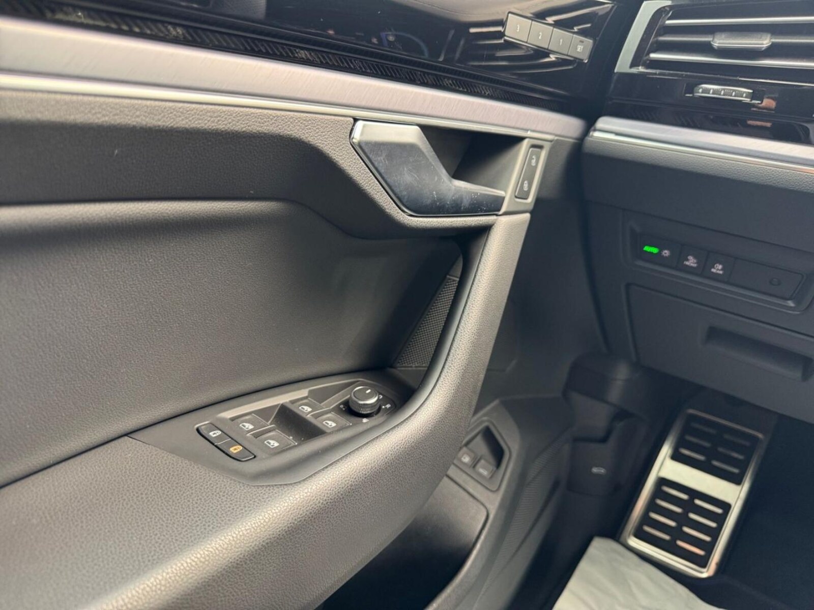 Volkswagen Touareg – Bild 13