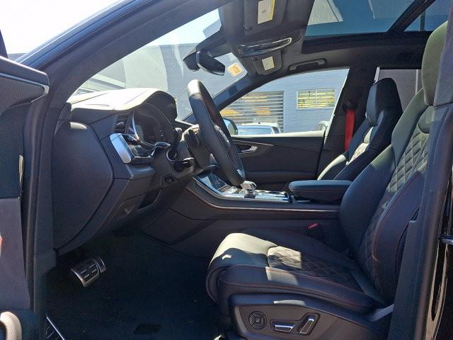 2026 Audi SQ8 Prestige - Photo 9