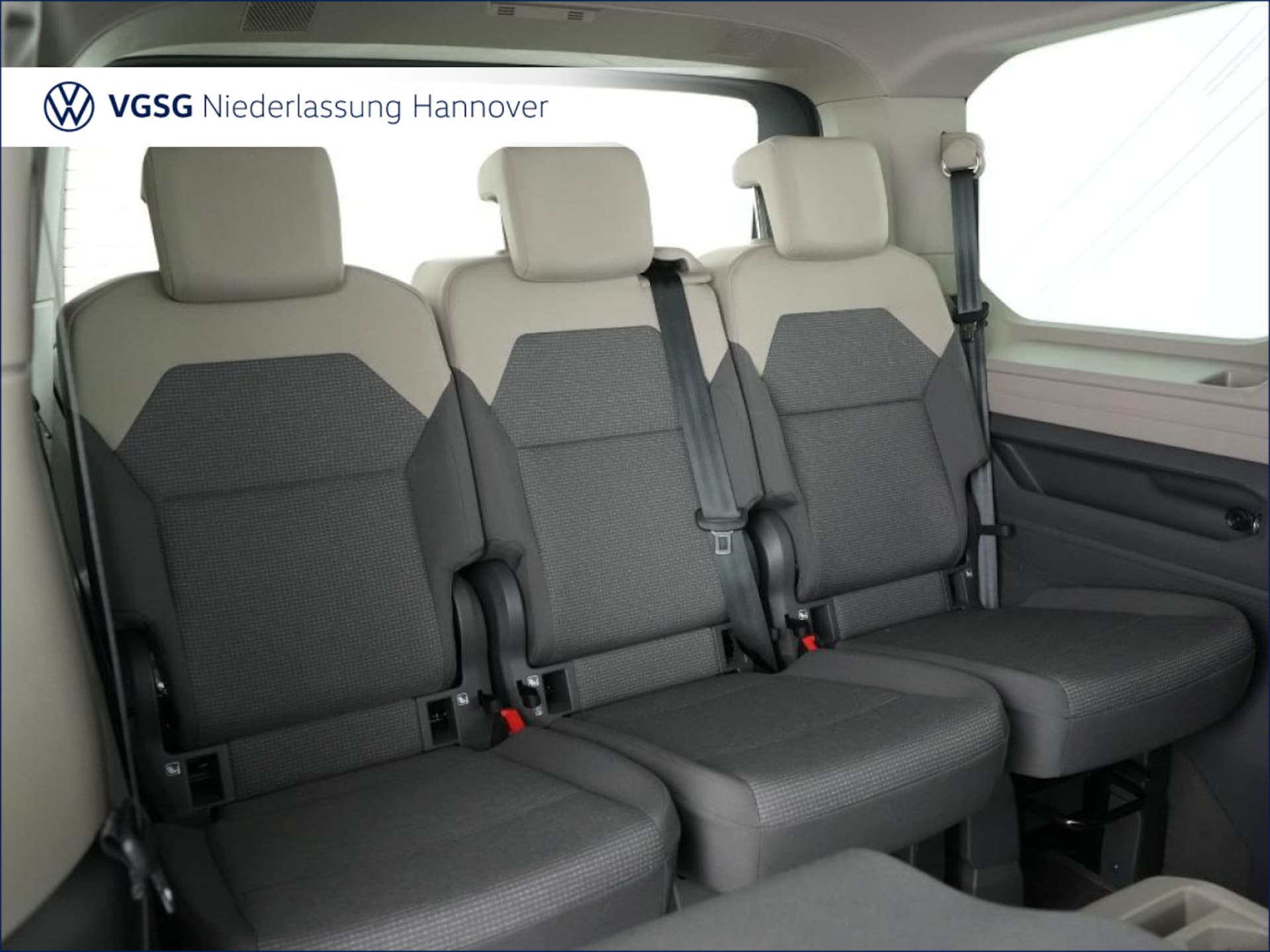 Volkswagen Multivan Basis-Modell
