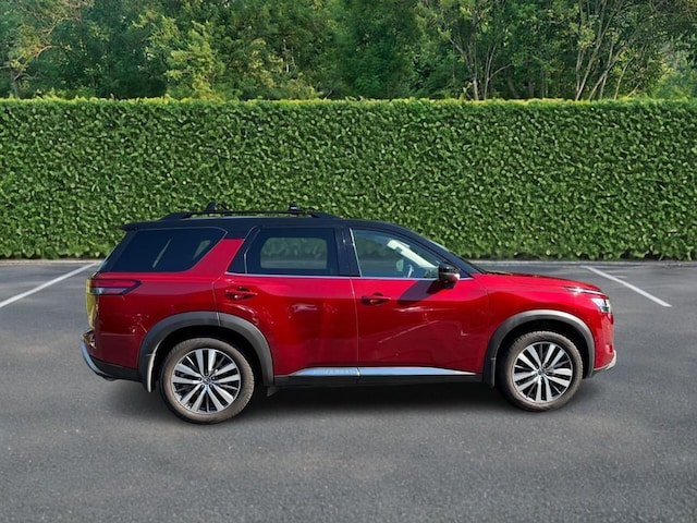 2022 Nissan Pathfinder