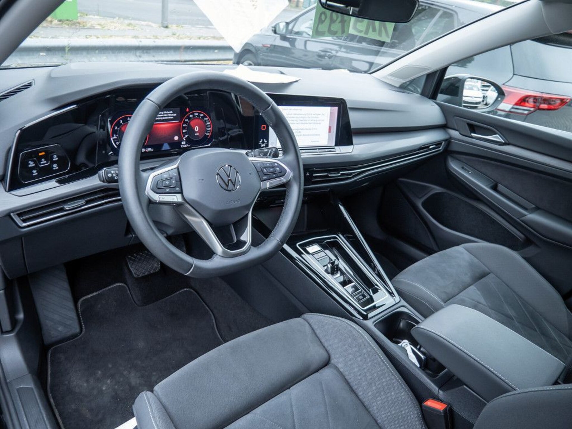 Volkswagen Golf Style