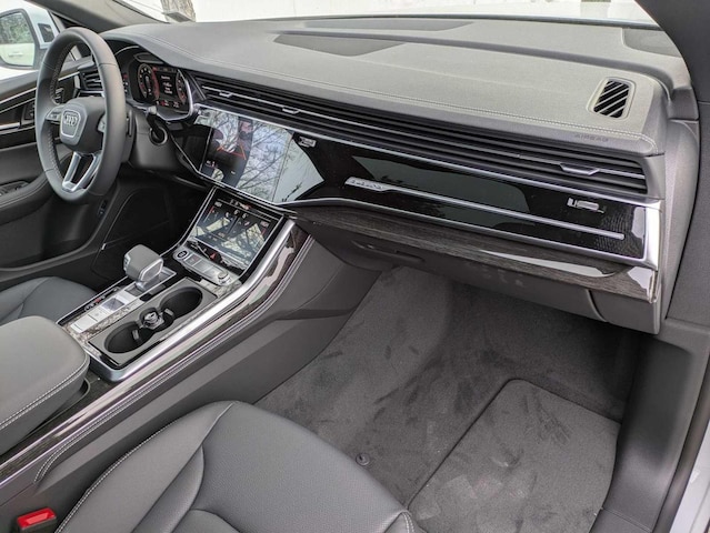 2026 Audi Q8 Premium Plus - Photo 24
