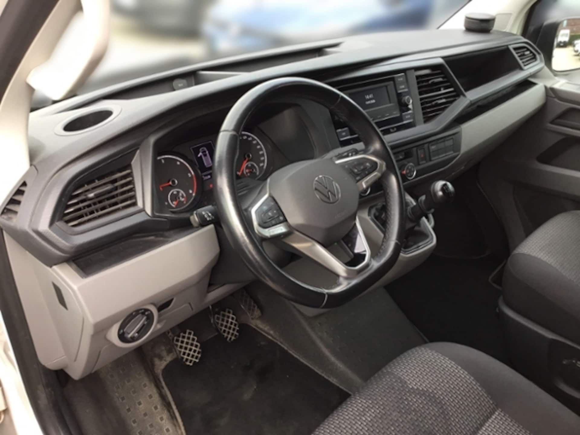 Volkswagen T6.1 Transporter Kasten kurzer Radstand