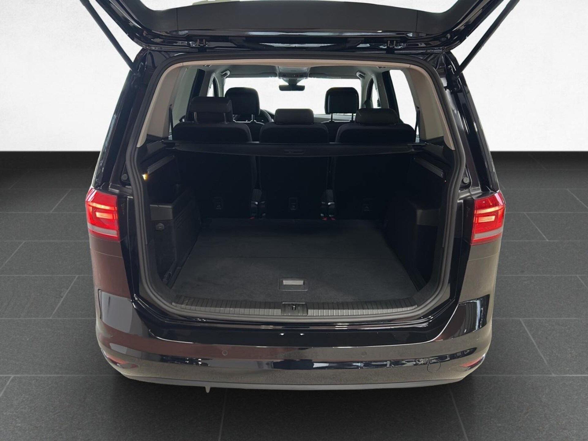 Volkswagen Touran Active