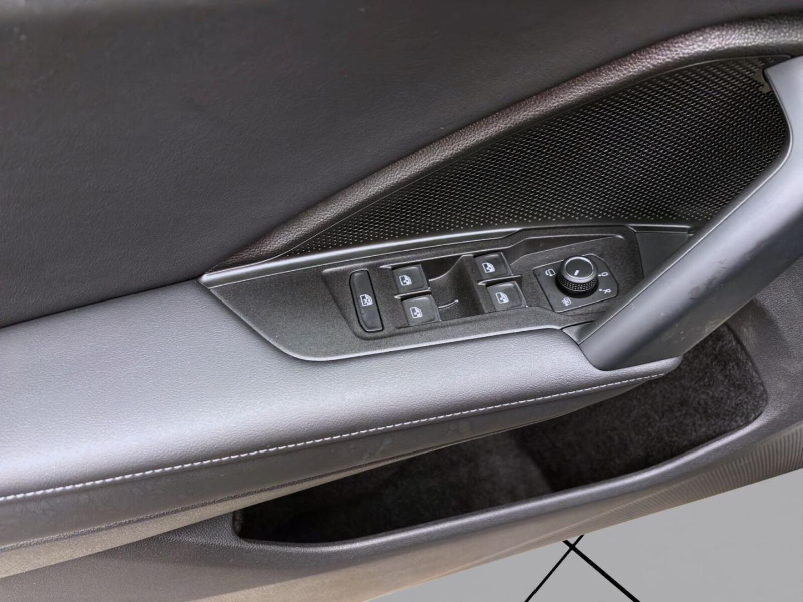 Volkswagen Tiguan – Bild 11