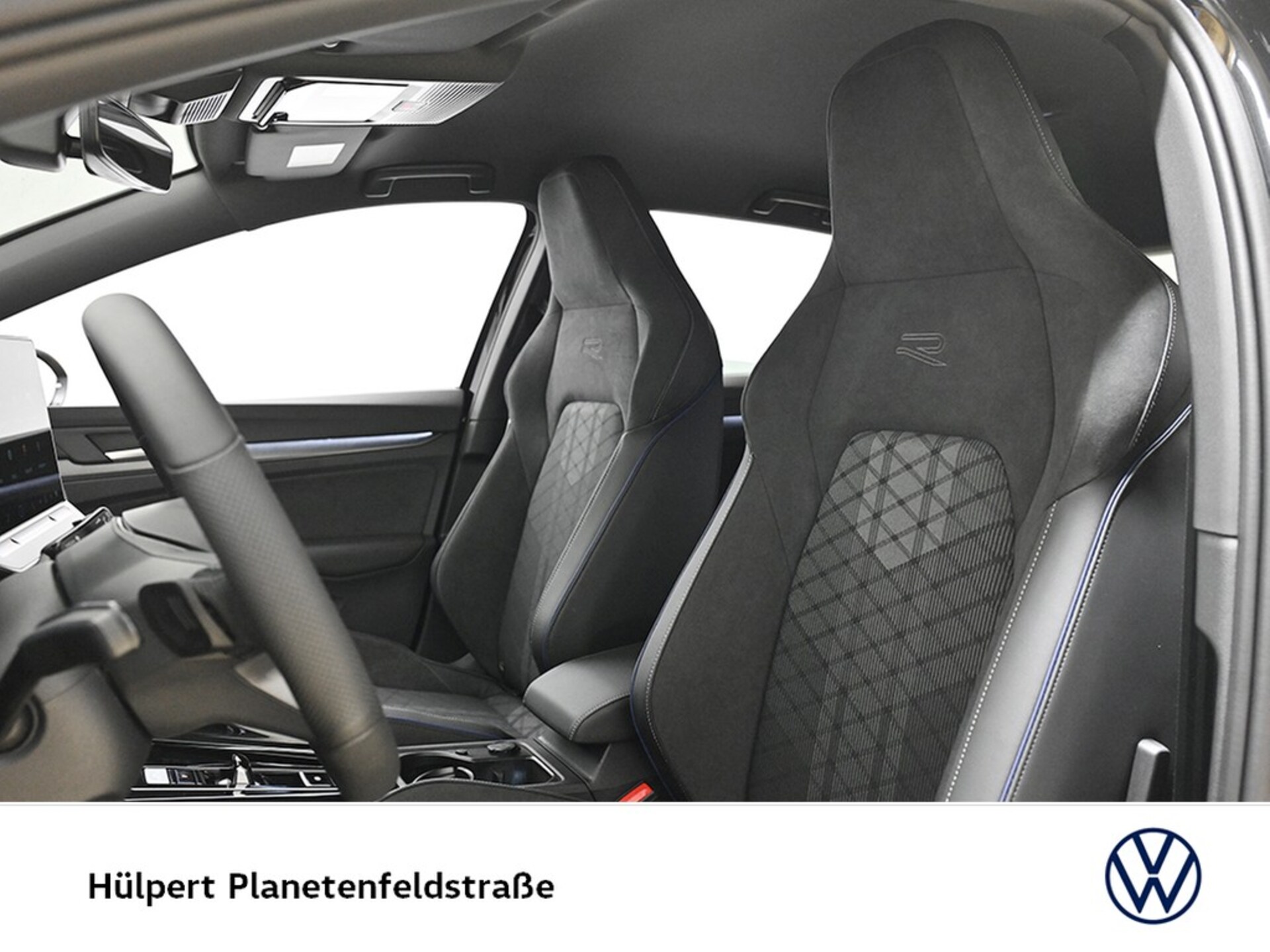 Volkswagen Golf R-Line