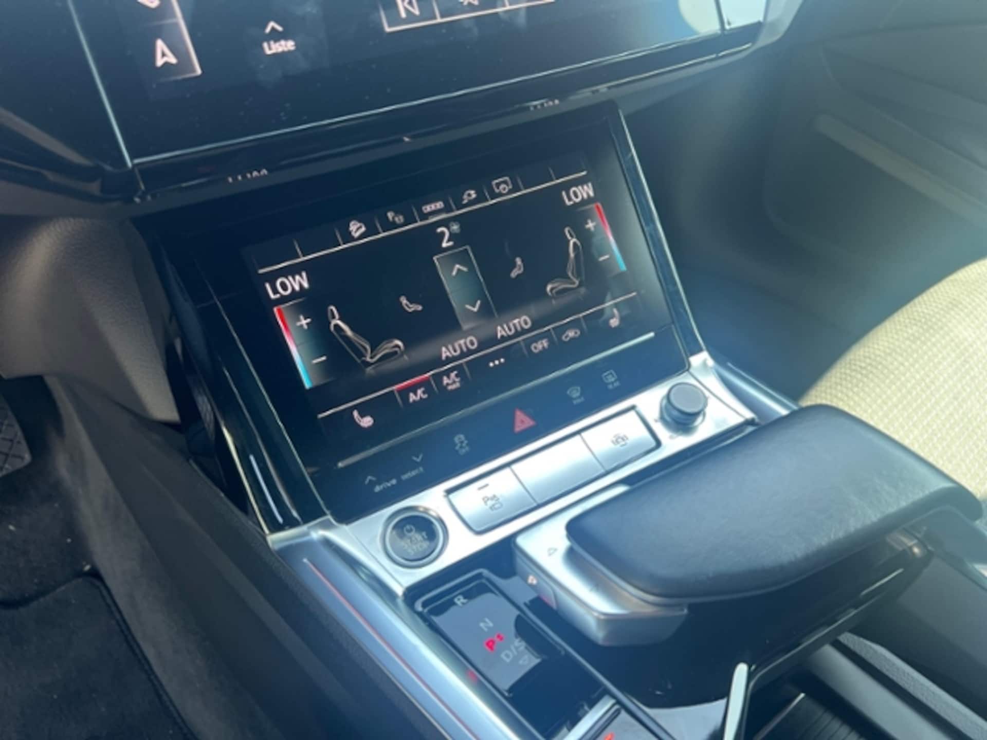 Audi e-tron S line