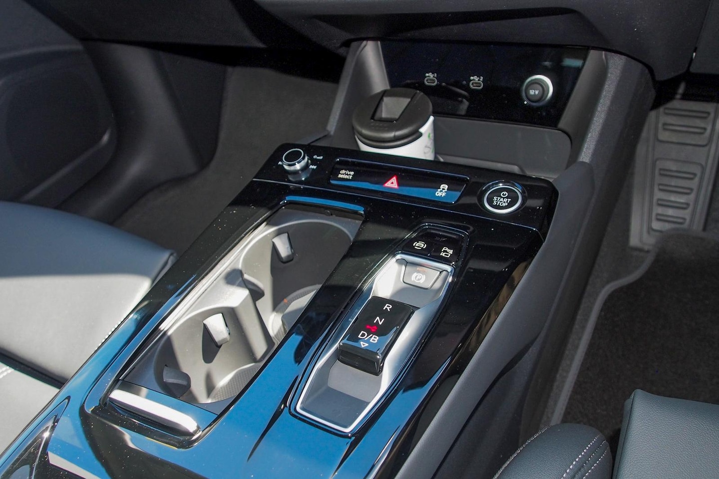 Image about Audi Q6 SUV e-tron e-tron