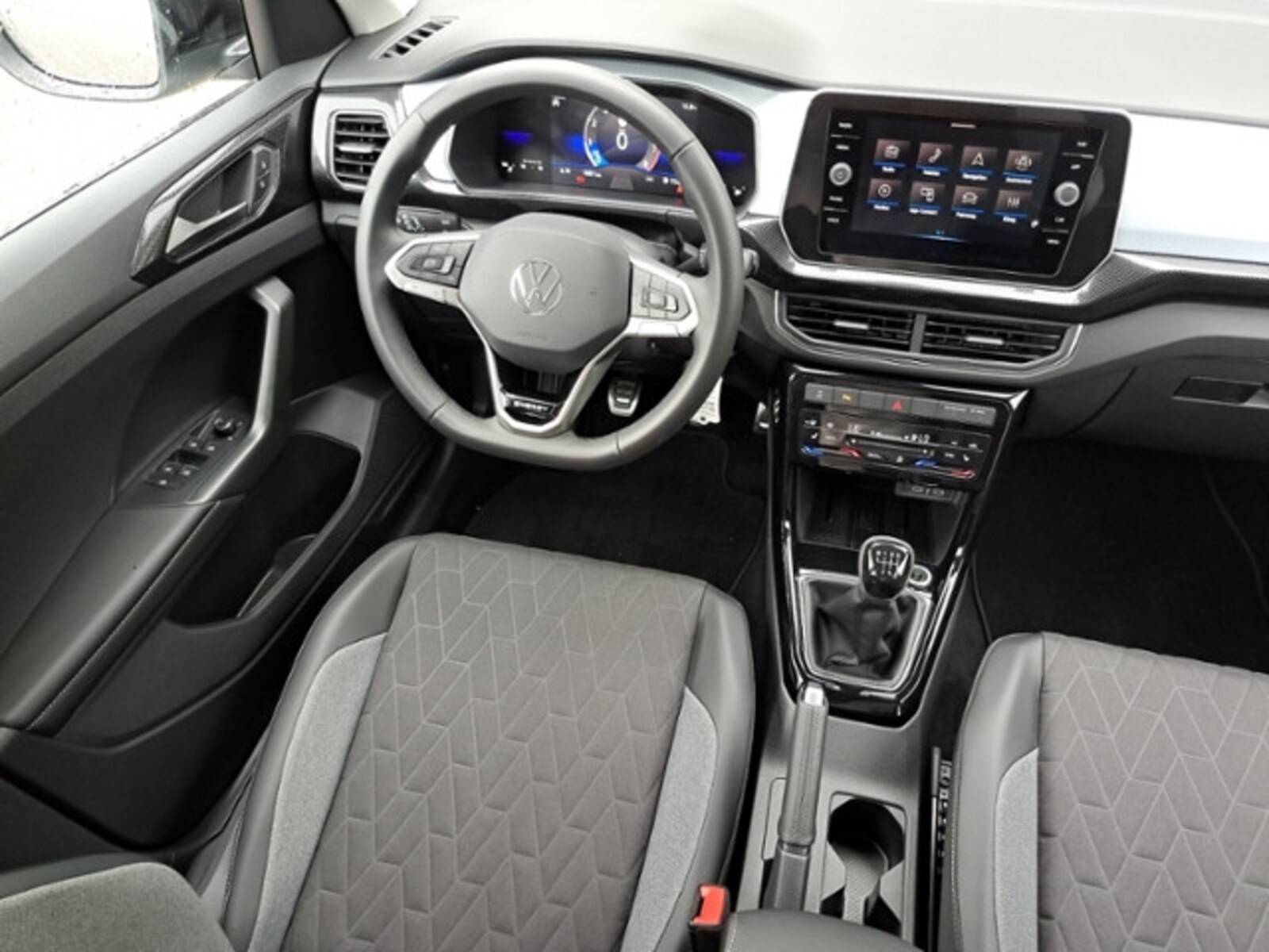 Volkswagen T-Cross – Bild 15