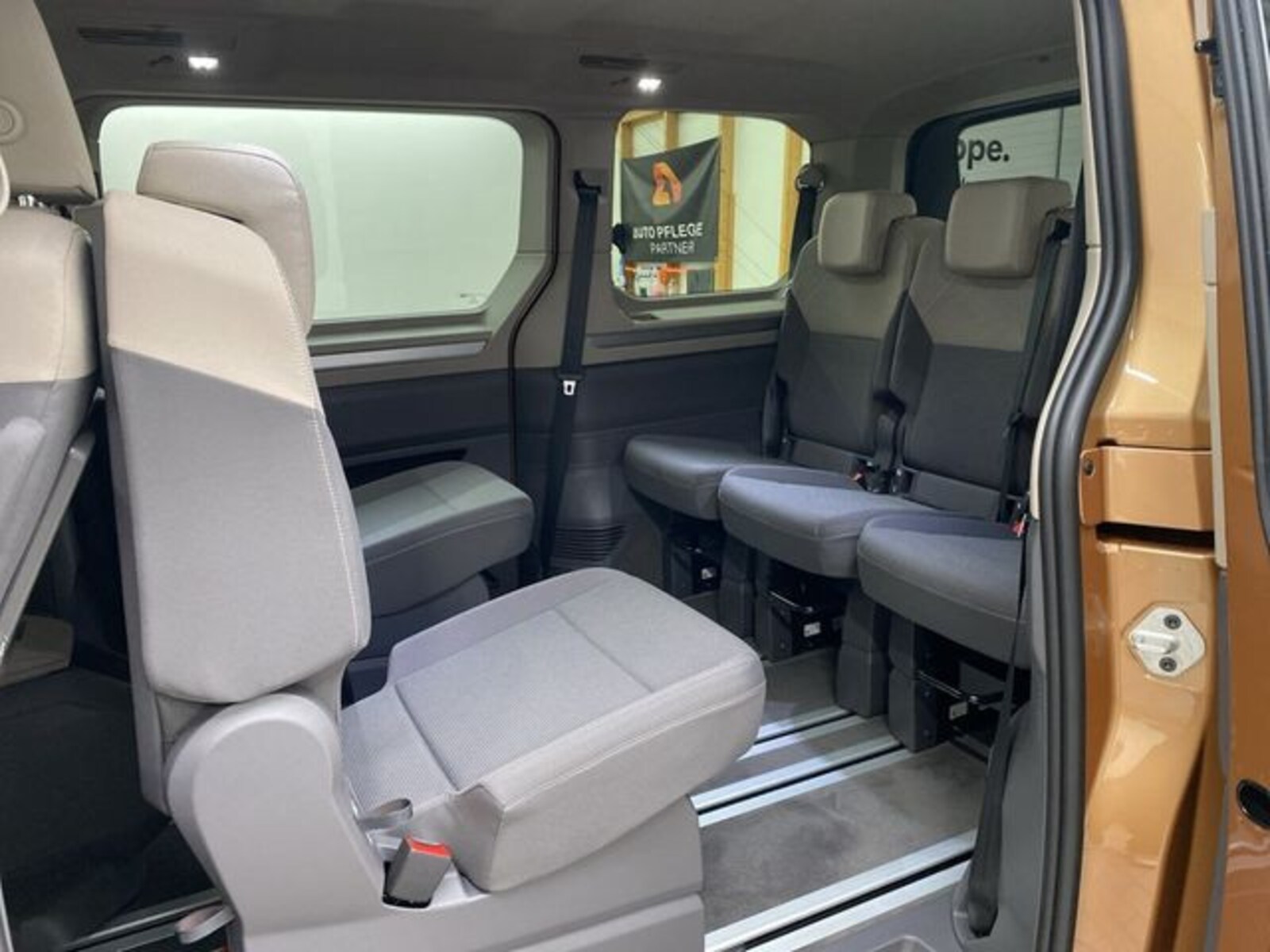 Volkswagen Multivan – Bild 12