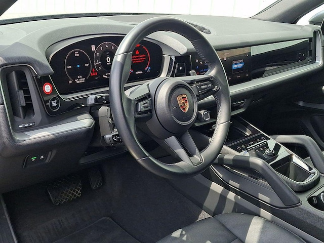 2024 Porsche Cayenne
