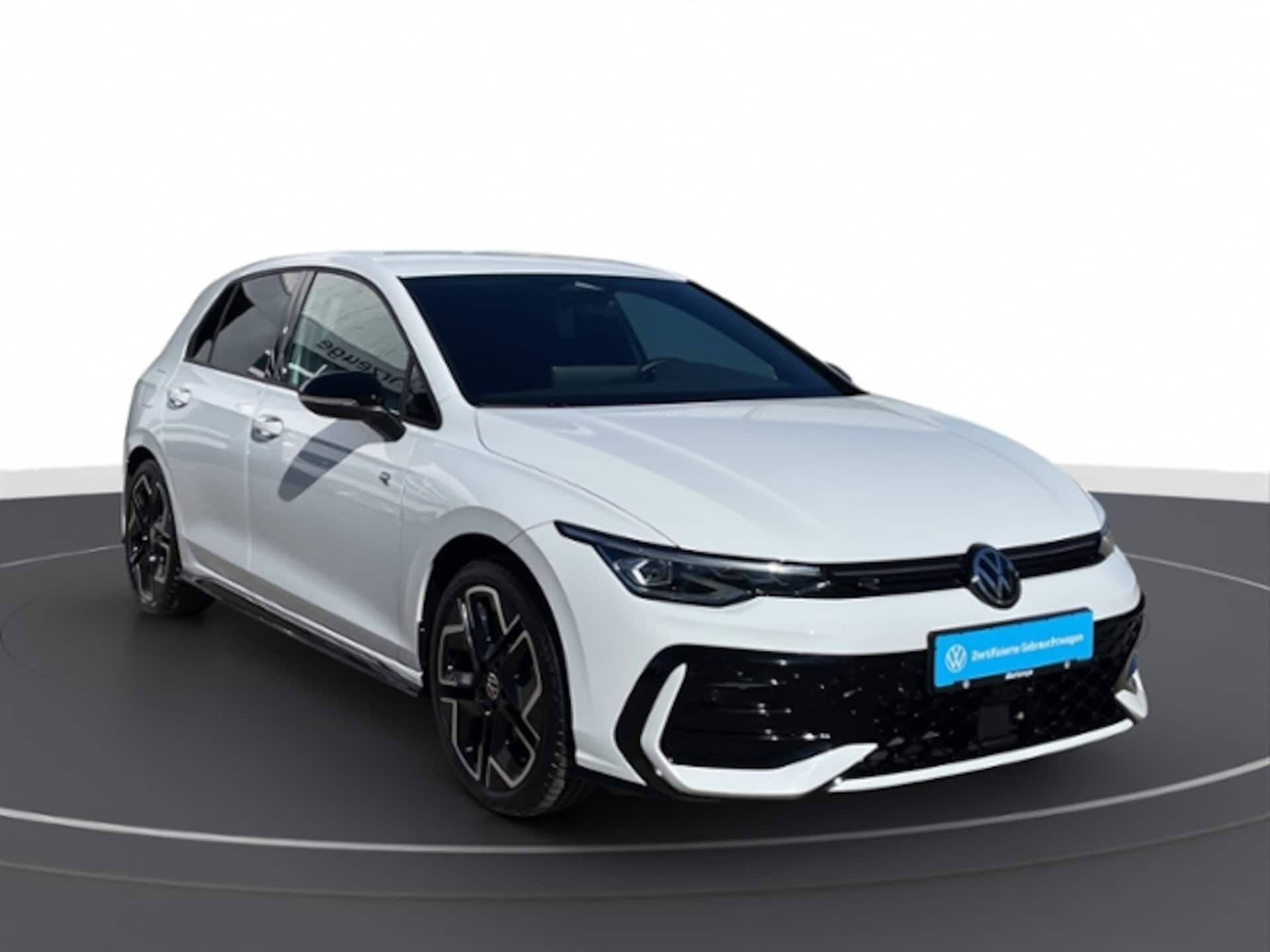 Volkswagen Golf R-Line