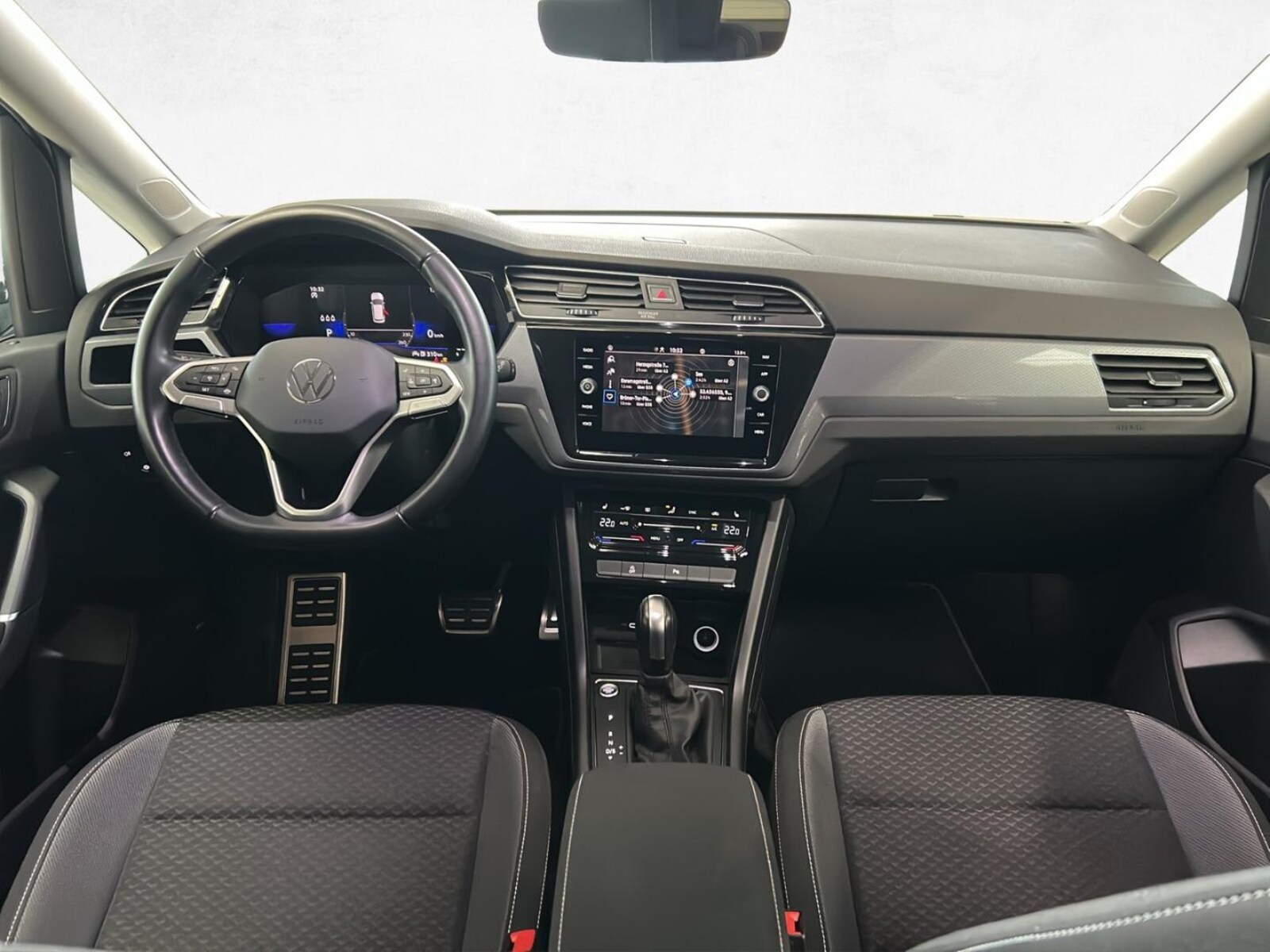 Volkswagen Touran – Bild 11