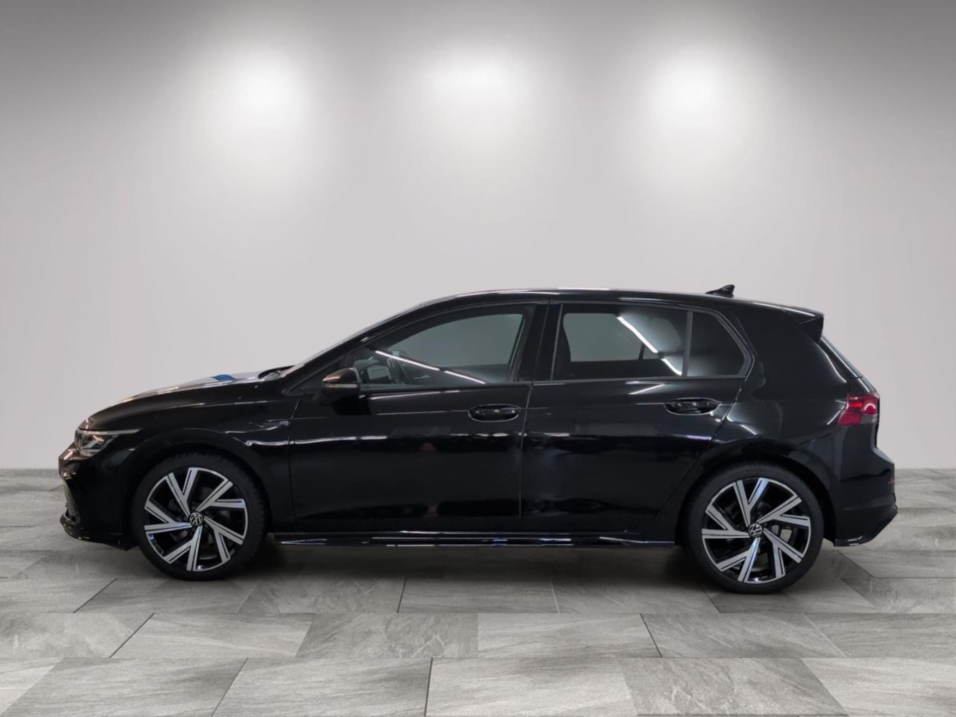 Volkswagen Golf R-Line