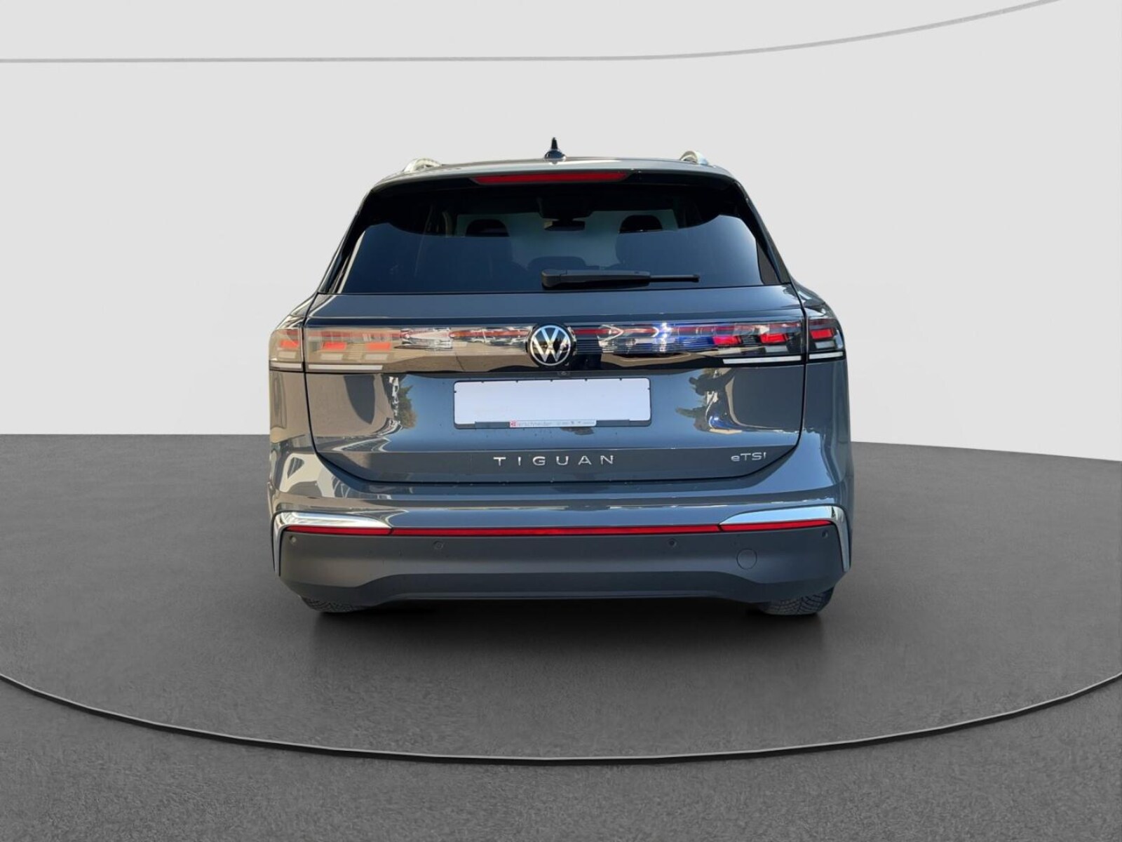Volkswagen Tiguan – Bild 8