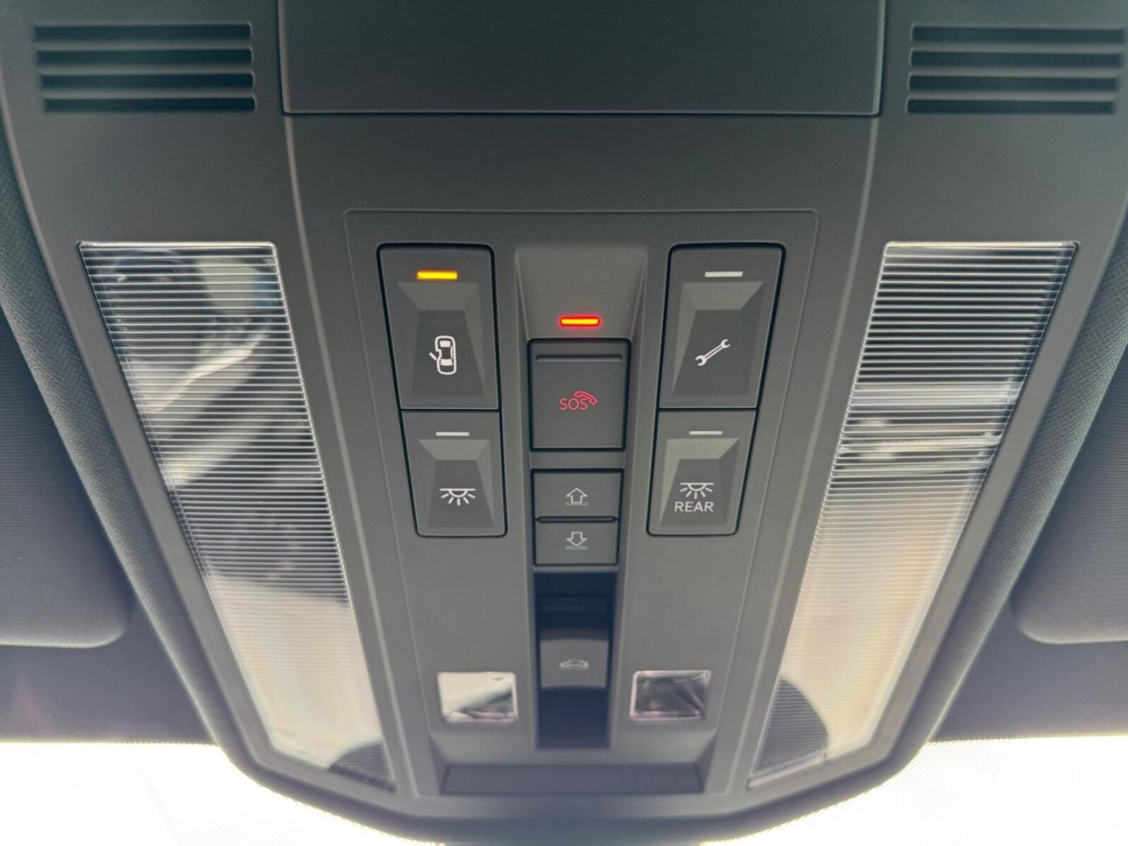 Volkswagen Touareg – Bild 17