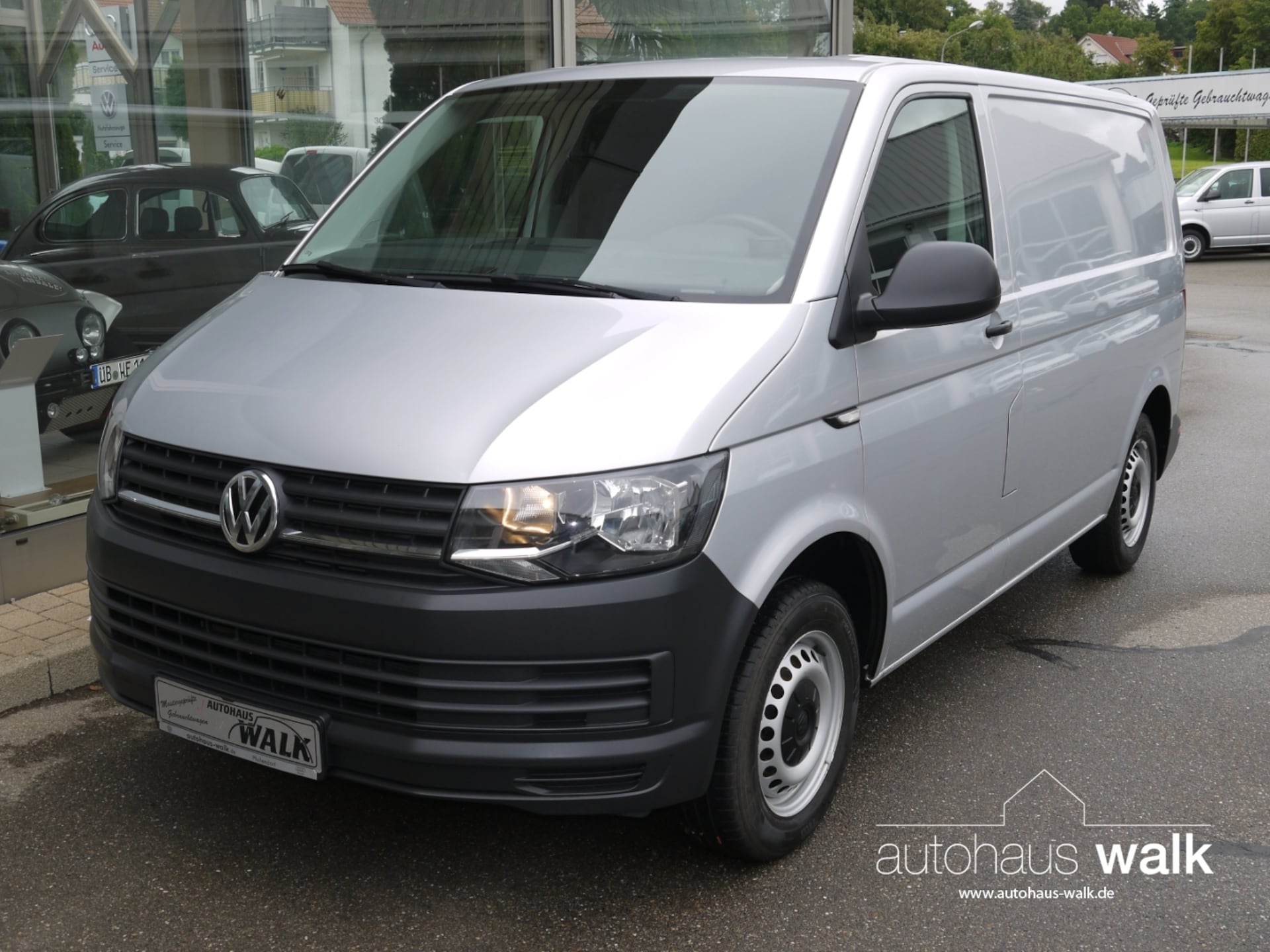 Volkswagen T6 Transporter Kasten kurzer Radstand
