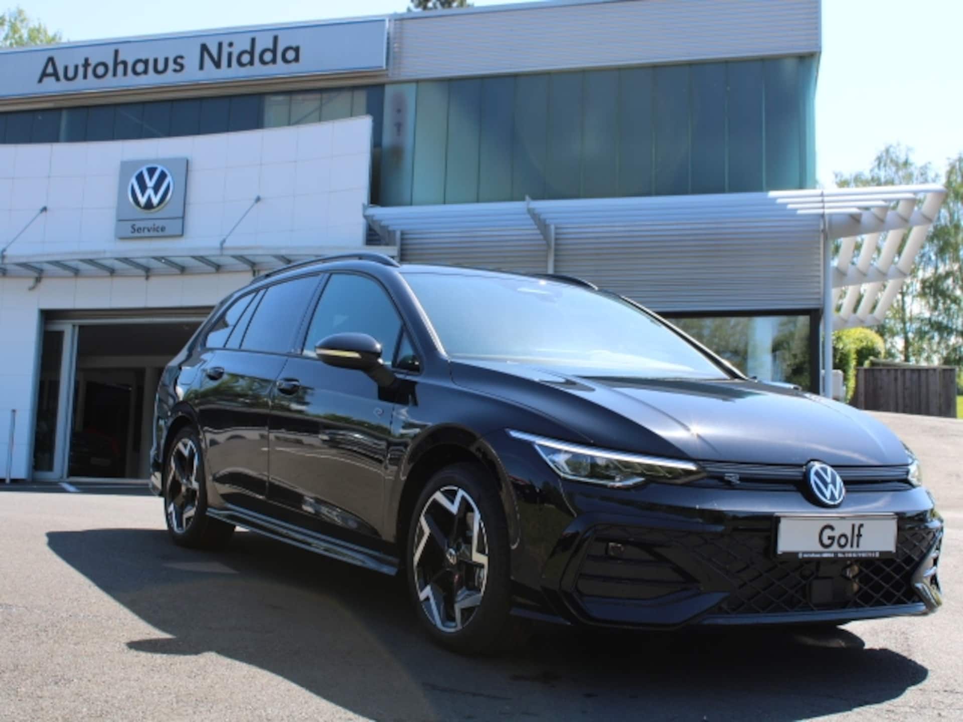 Volkswagen Golf Variant R-Line