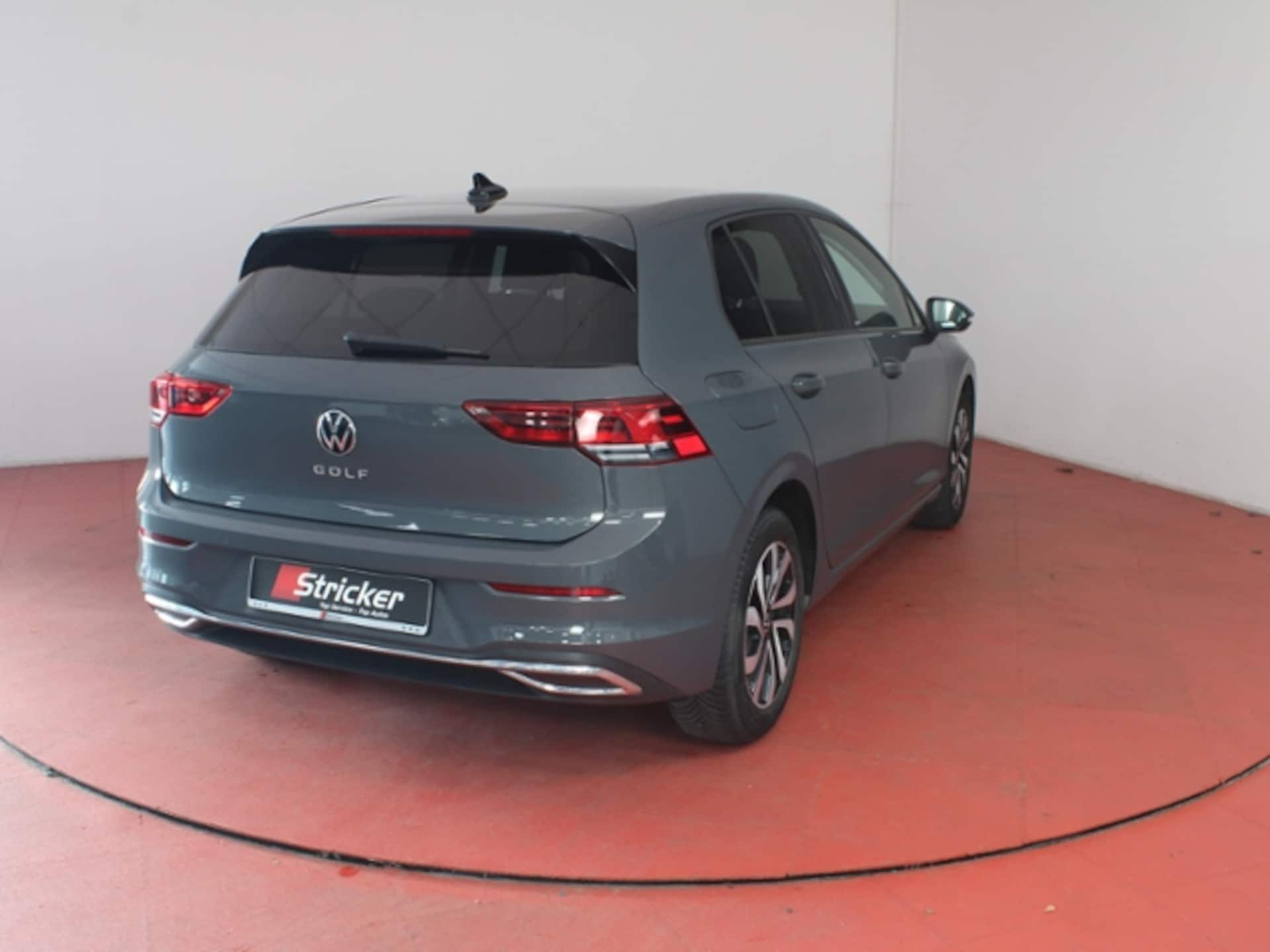 Volkswagen Golf Active