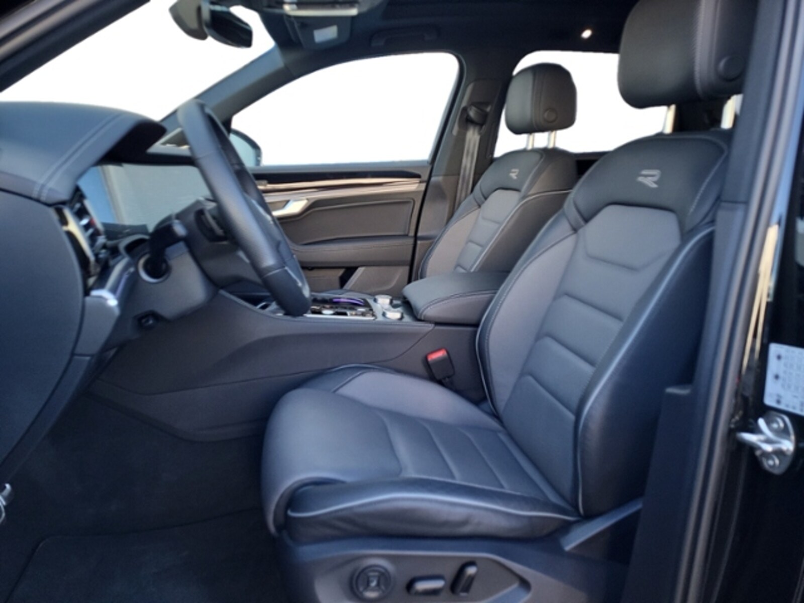 Volkswagen Touareg – Bild 9