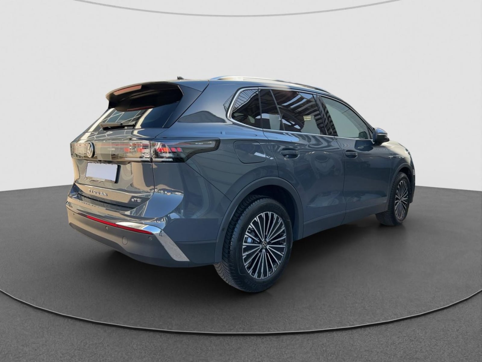Volkswagen Tiguan – Bild 9