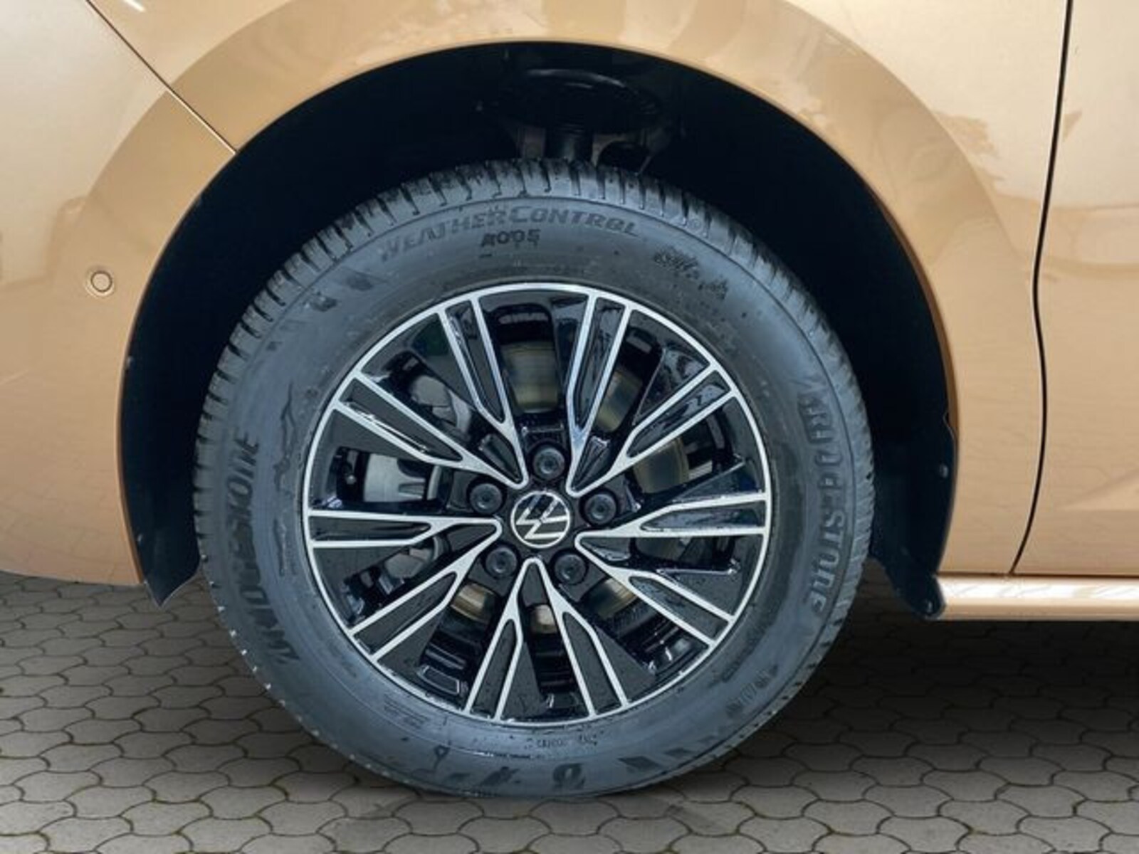 Volkswagen Multivan – Bild 23