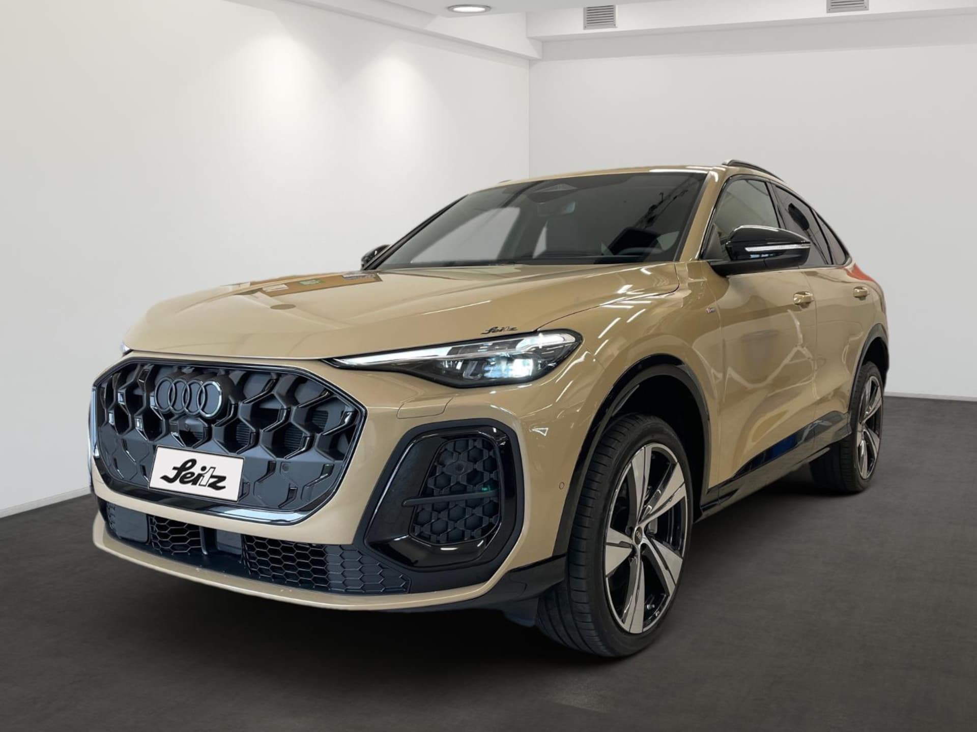 Audi Q5 Sportback edition one