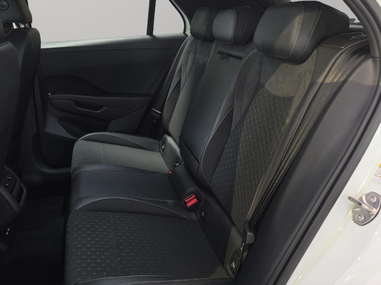 Volkswagen T-Roc – Bild 16