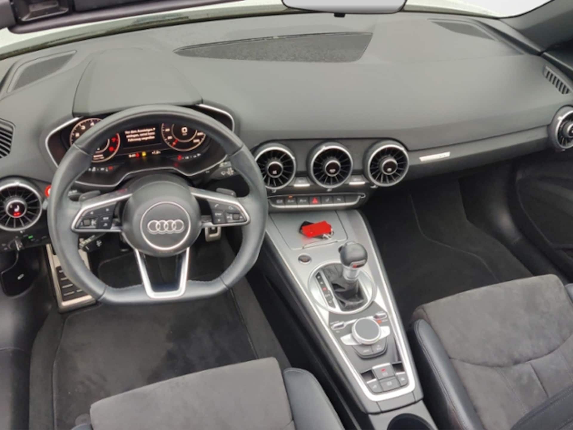 Audi TT Roadster