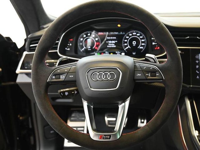 2026 Audi RS Q8 SUV performance