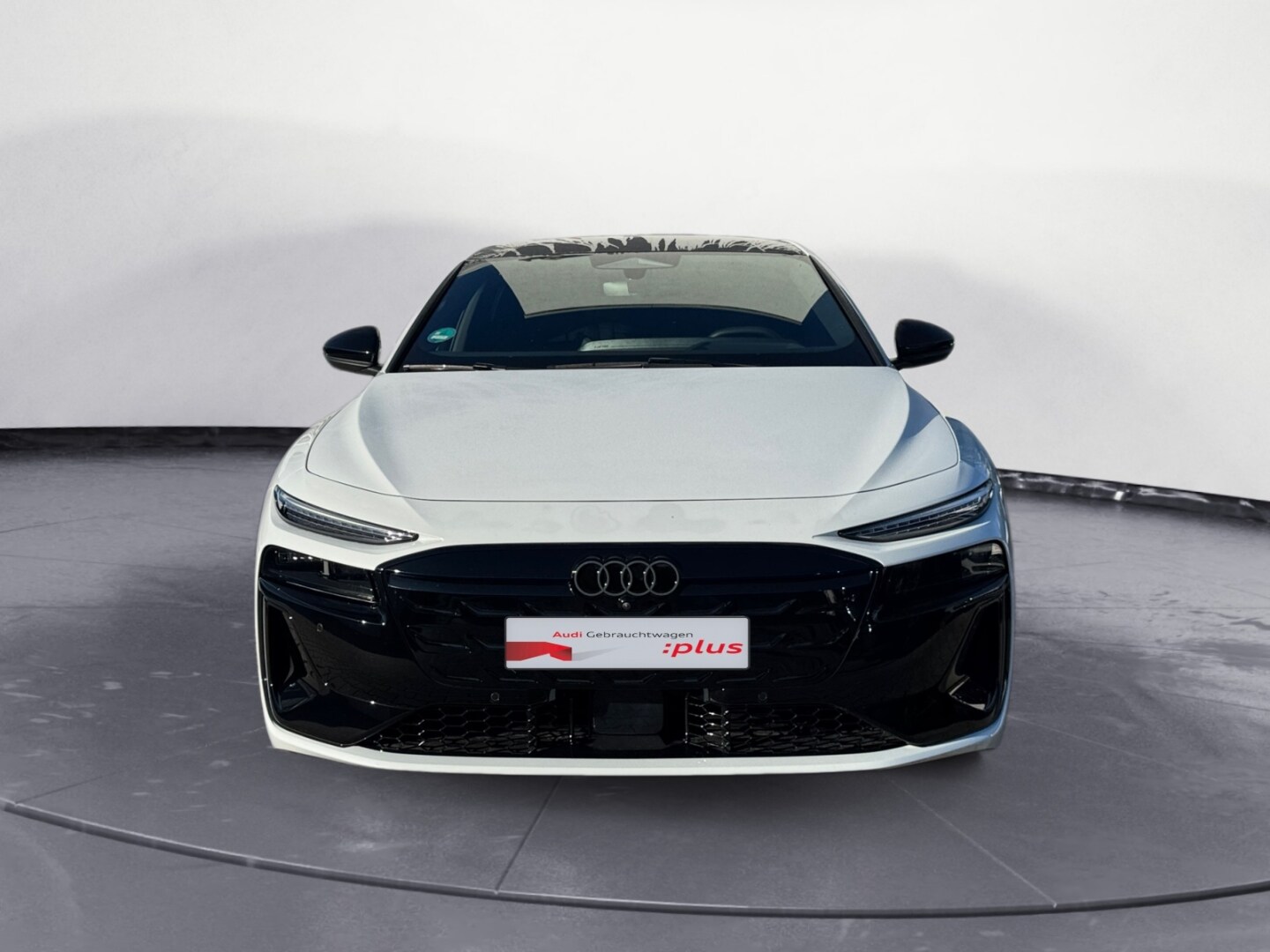 Bild über Audi A6 Avant e-tron S line business e-tron performance 270 kW - für weitere Informationen kontaktieren Sie den Audi Partner