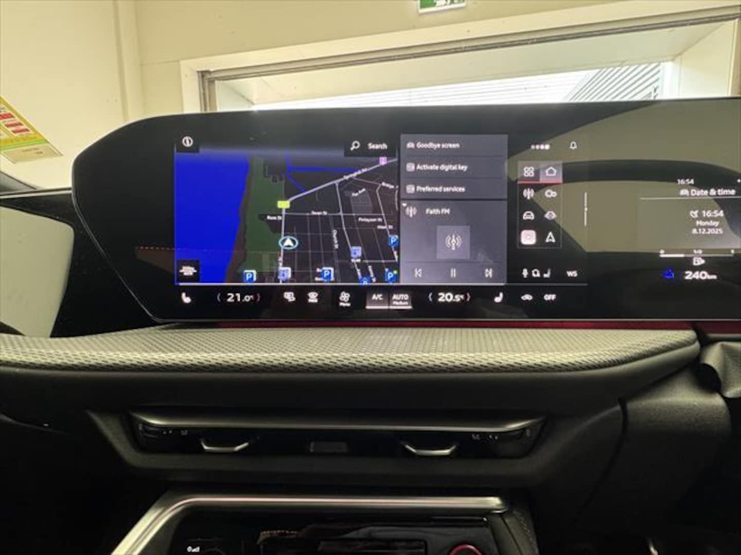 Image about Audi SQ5 SUV TFSI 270 kW edition one