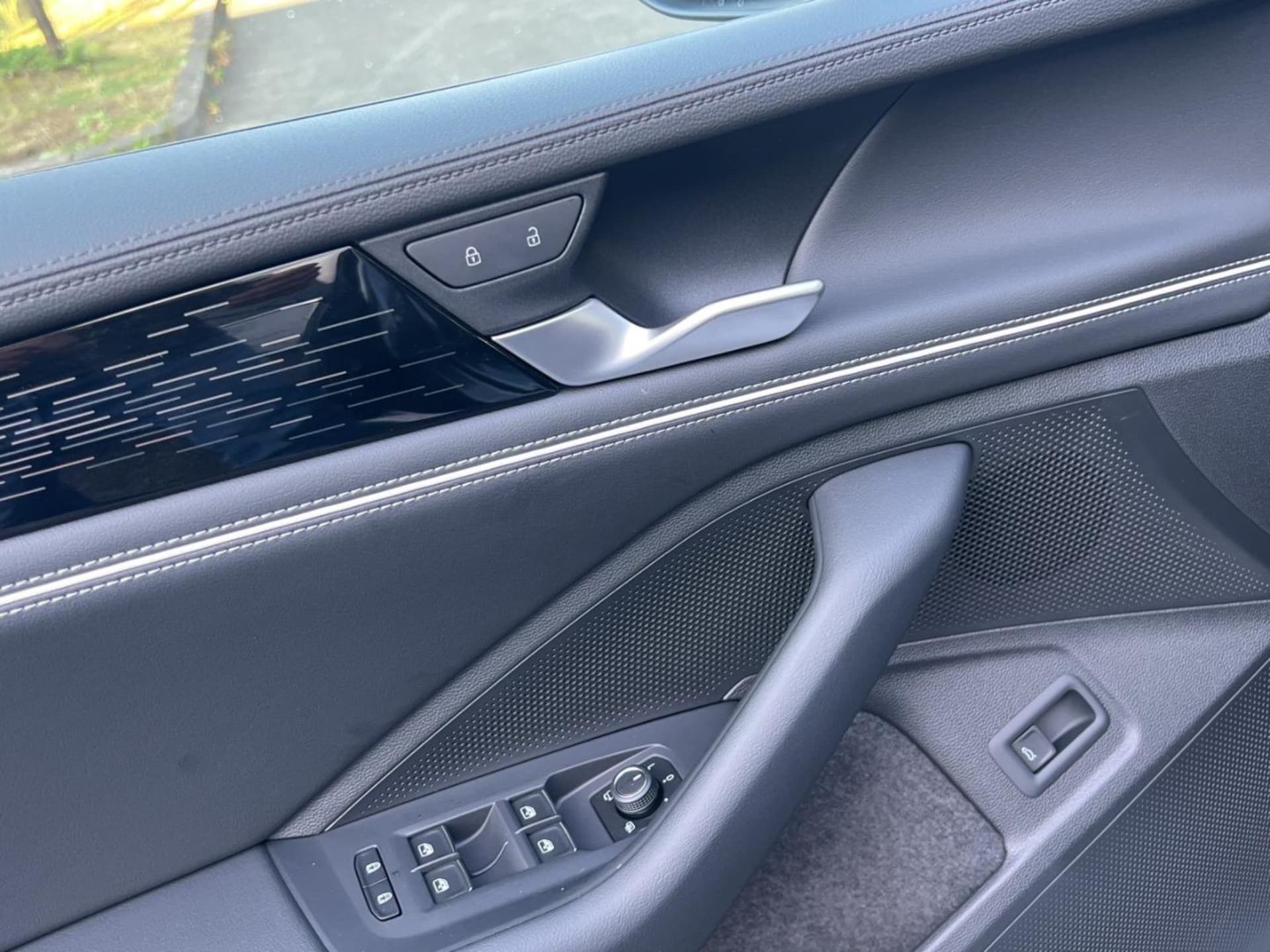 Volkswagen Passat Elegance